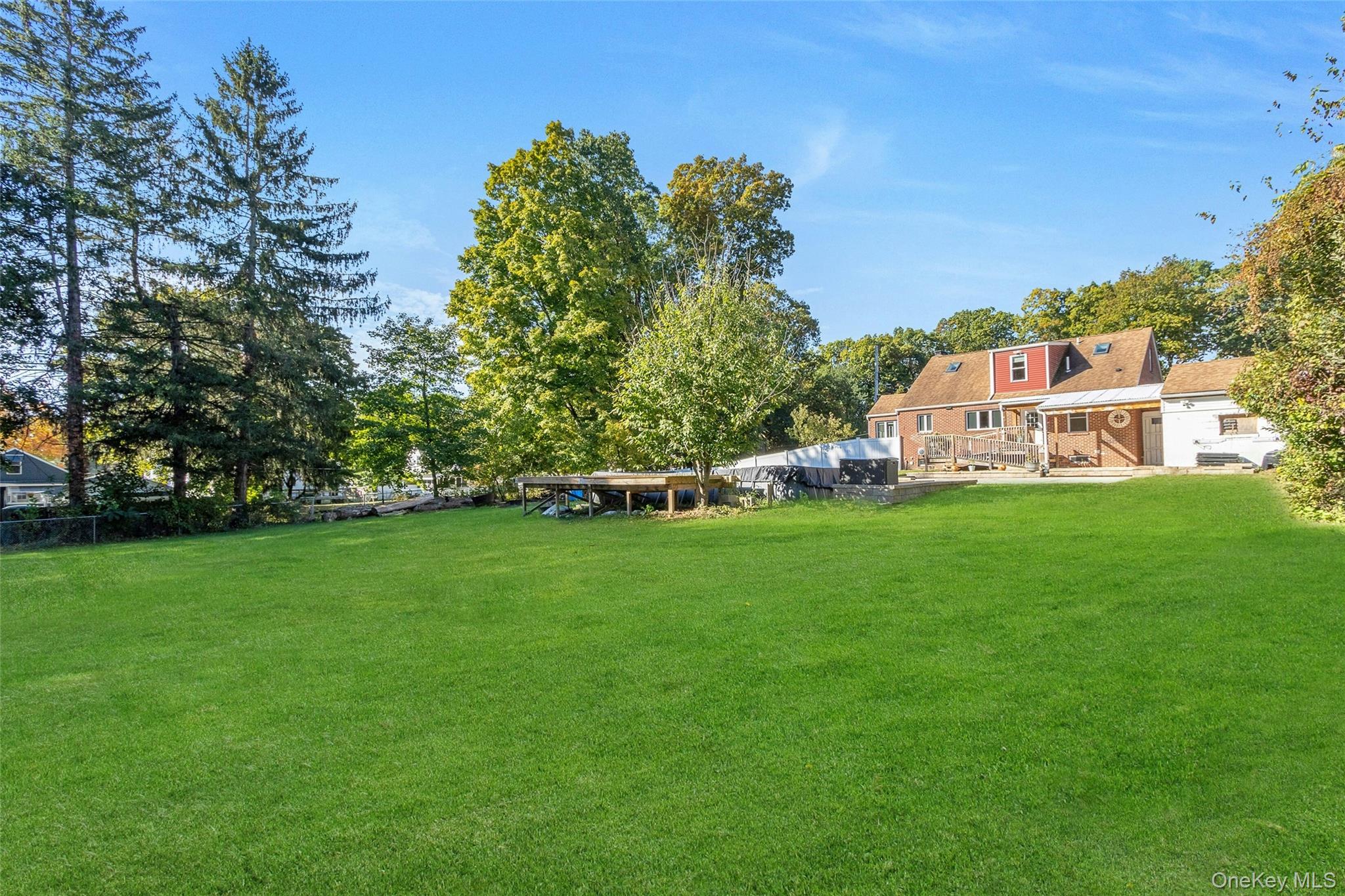 10 Lakeview Avenue, Poughkeepsie, NY 12601