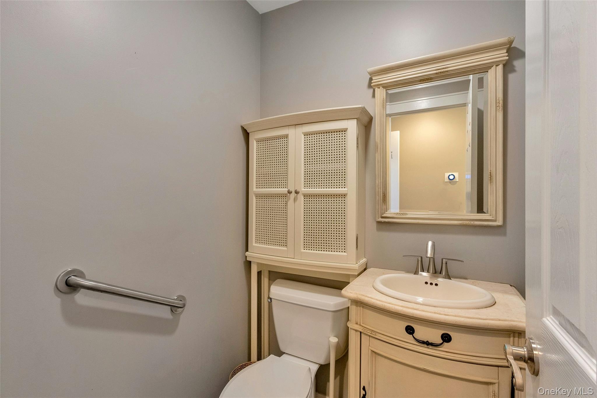 10 Lakeview Avenue, Poughkeepsie, NY 12601