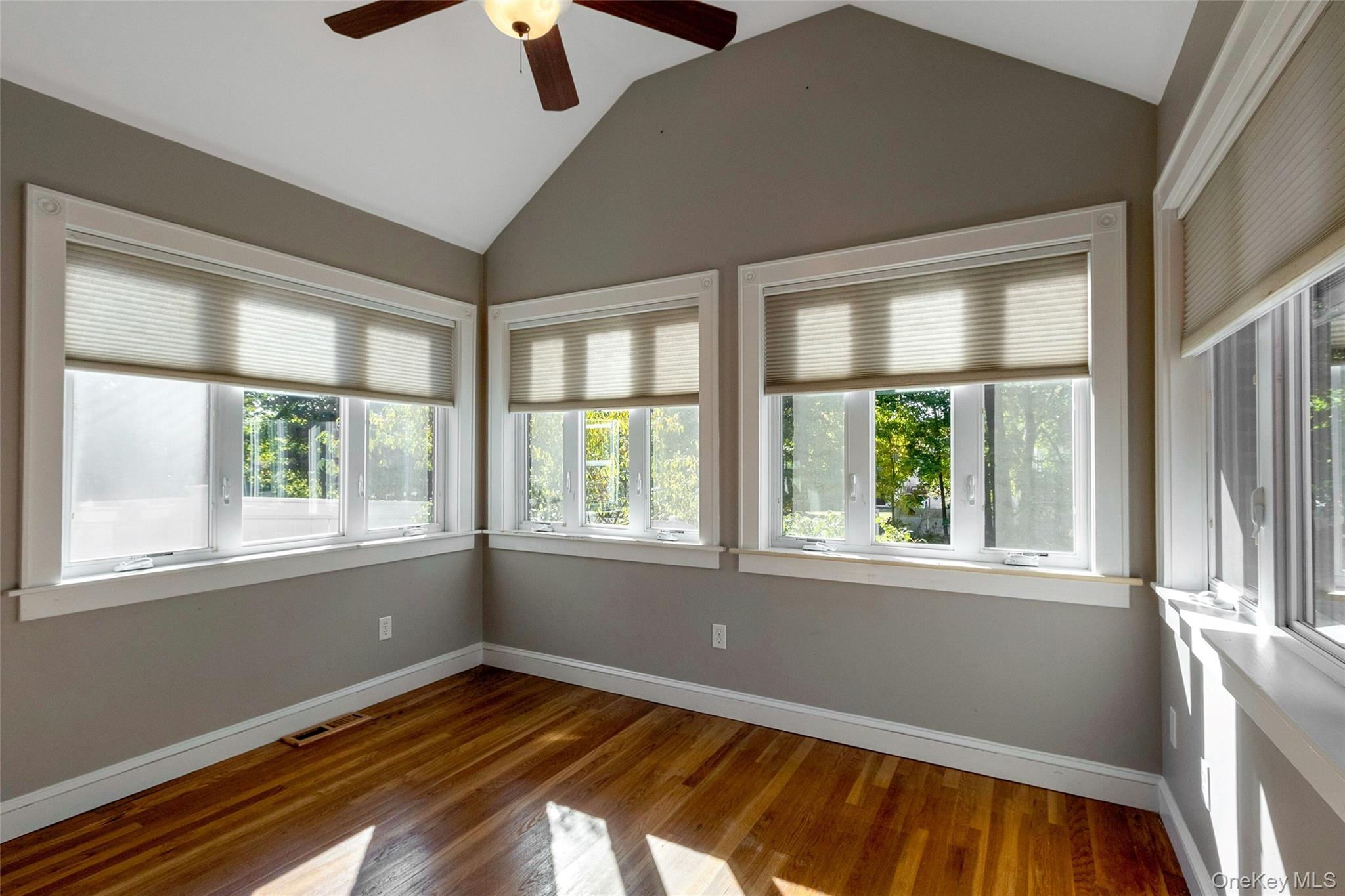 10 Lakeview Avenue, Poughkeepsie, NY 12601