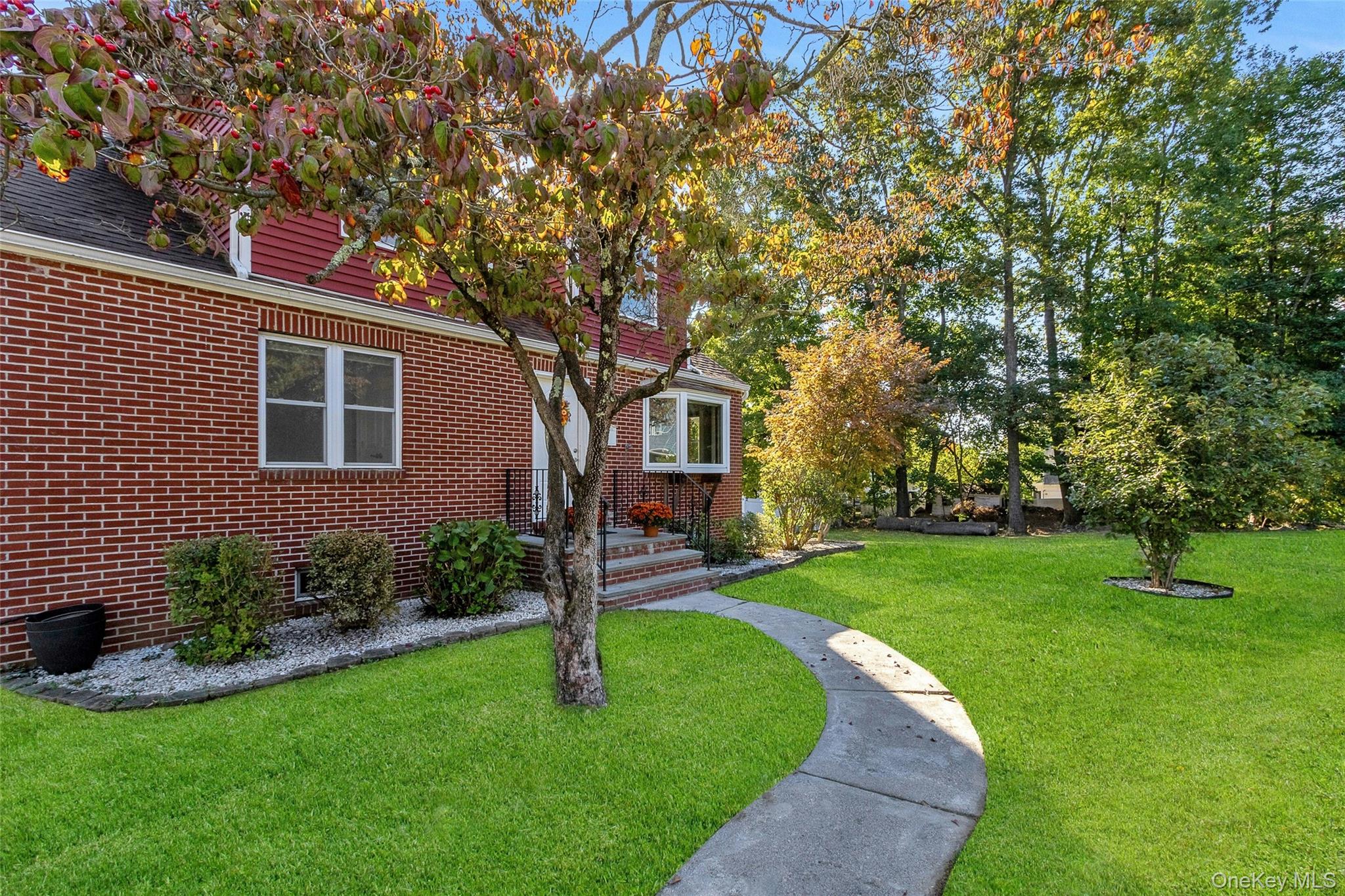 10 Lakeview Avenue, Poughkeepsie, NY 12601