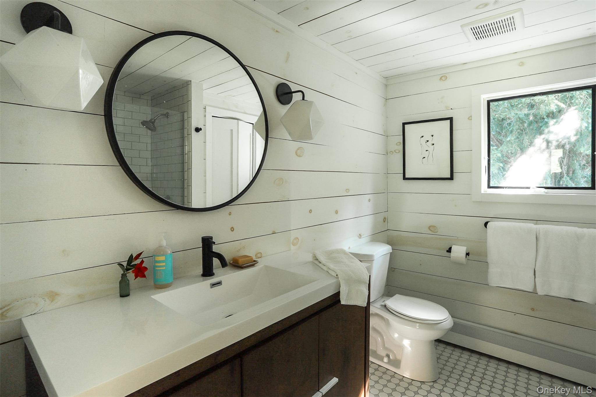 20 Saw Mill Road, Claryville, NY 12725