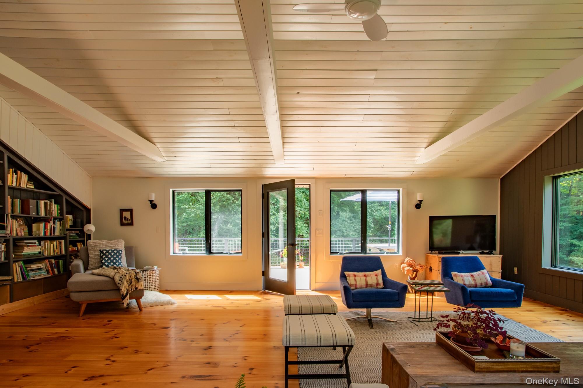 20 Saw Mill Road, Claryville, NY 12725