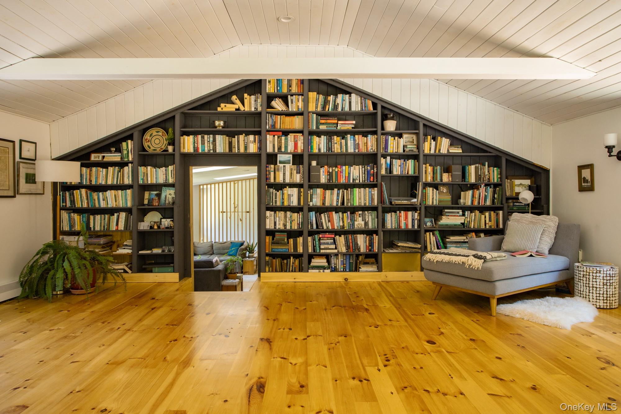 20 Saw Mill Road, Claryville, NY 12725