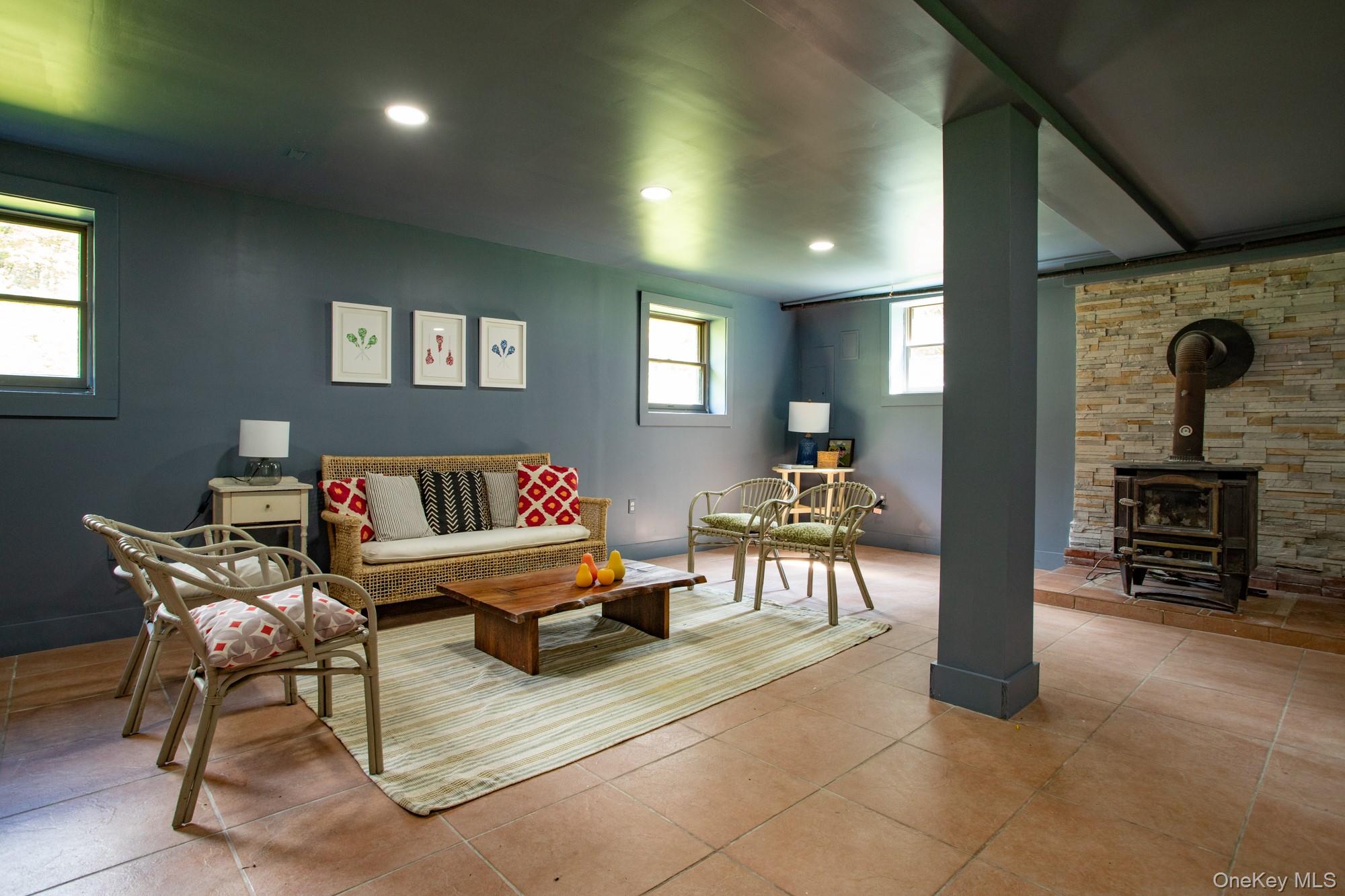 20 Saw Mill Road, Claryville, NY 12725