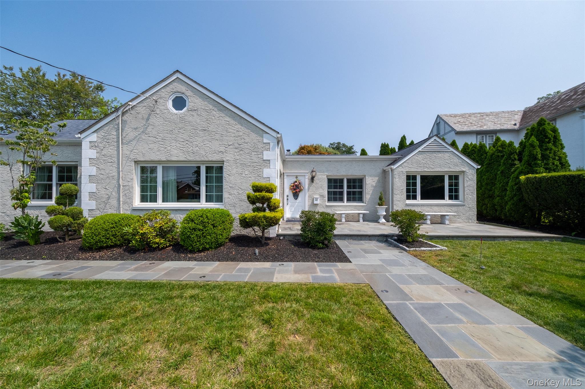 982 Split Rock Road, Pelham, NY 10803