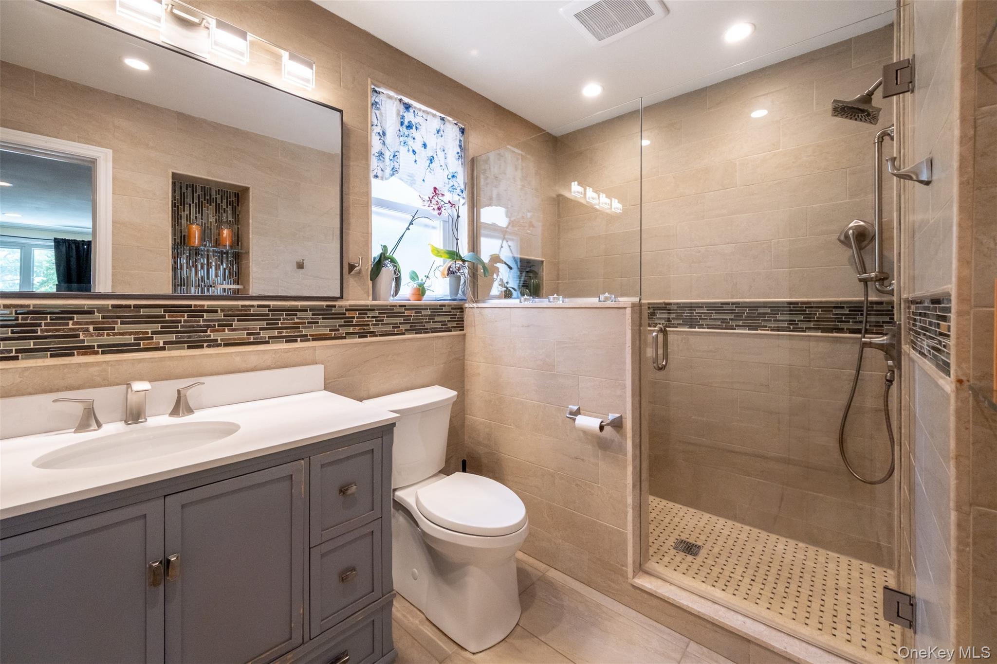 982 Split Rock Road, Pelham, NY 10803