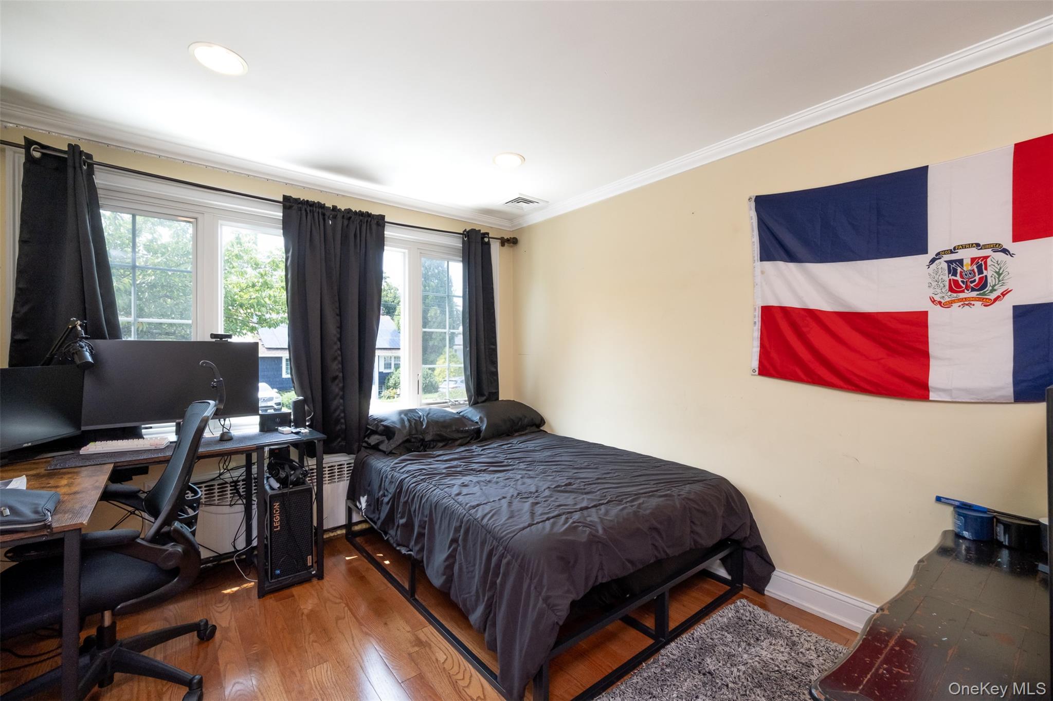 982 Split Rock Road, Pelham, NY 10803