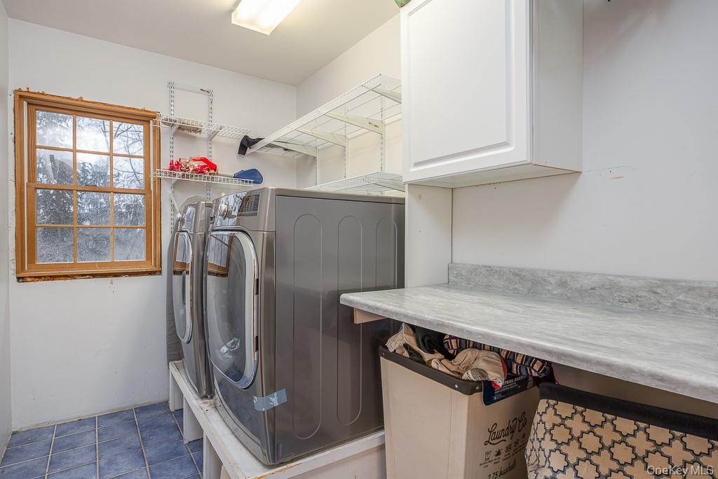 332 S Middletown Road, Pearl River, NY 10965