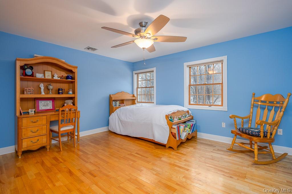 332 S Middletown Road, Pearl River, NY 10965