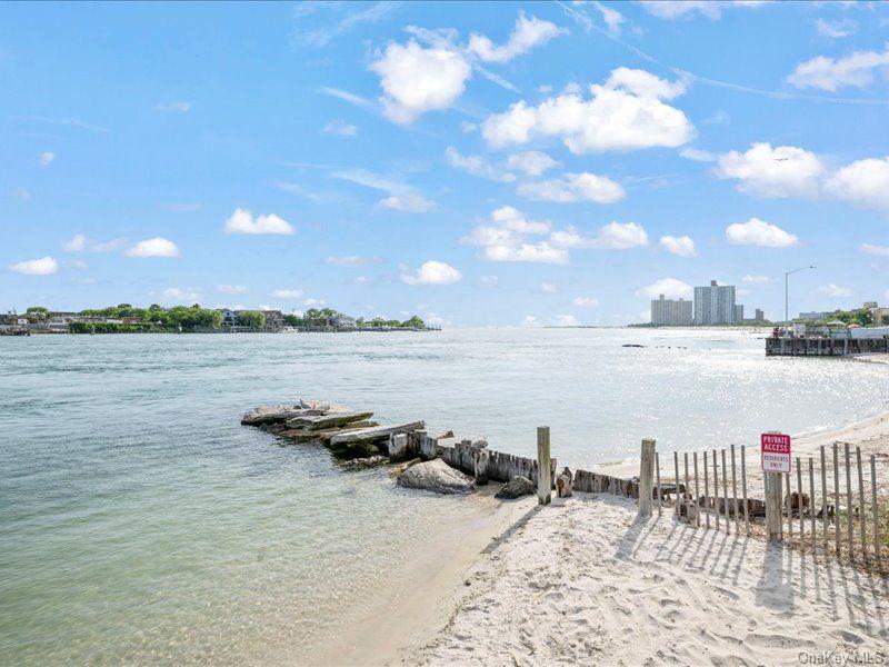154 Beach 6th Street, Far Rockaway, NY 11691