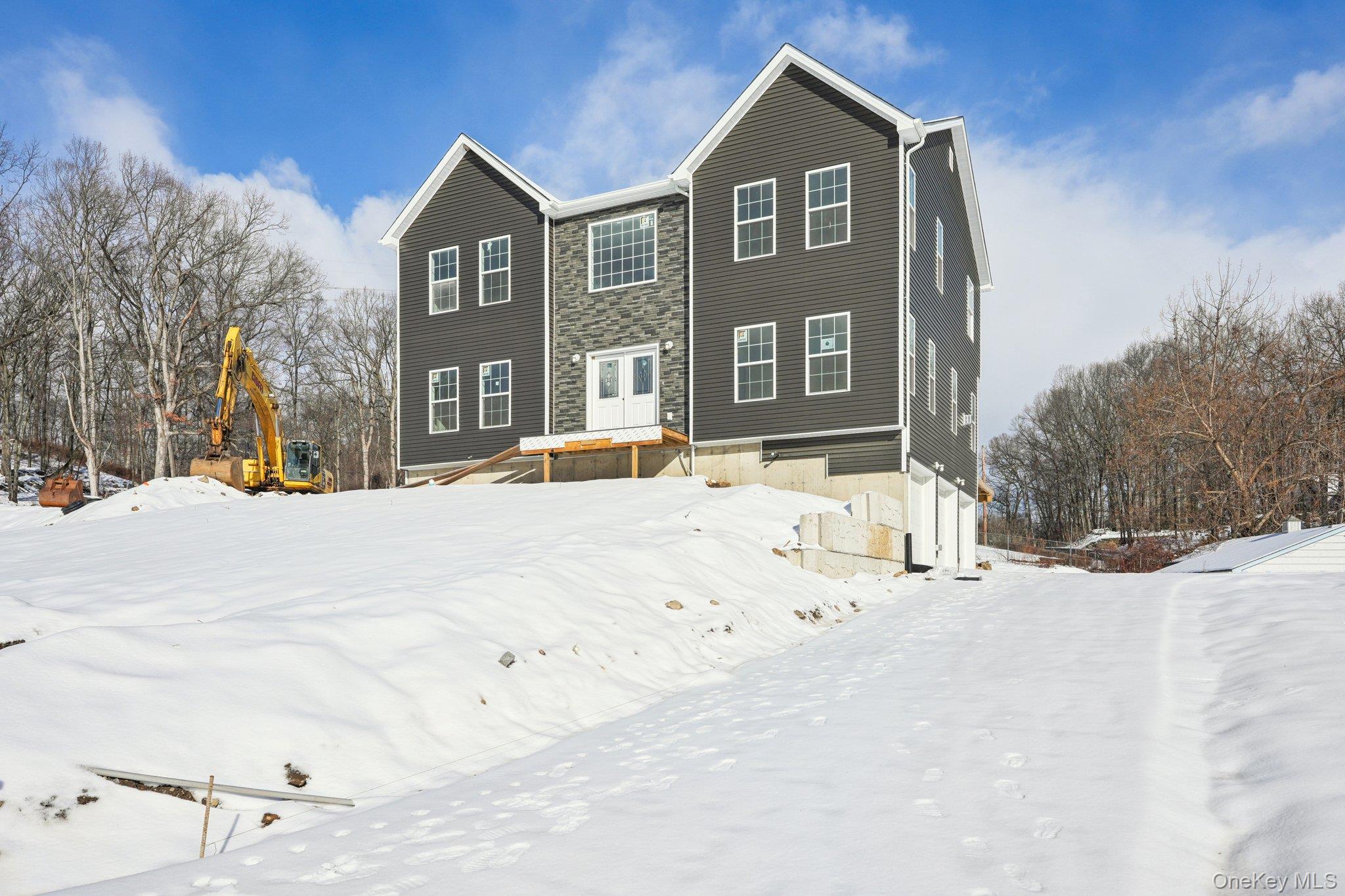 10 Vargas Circle, Stony Point, NY 10980