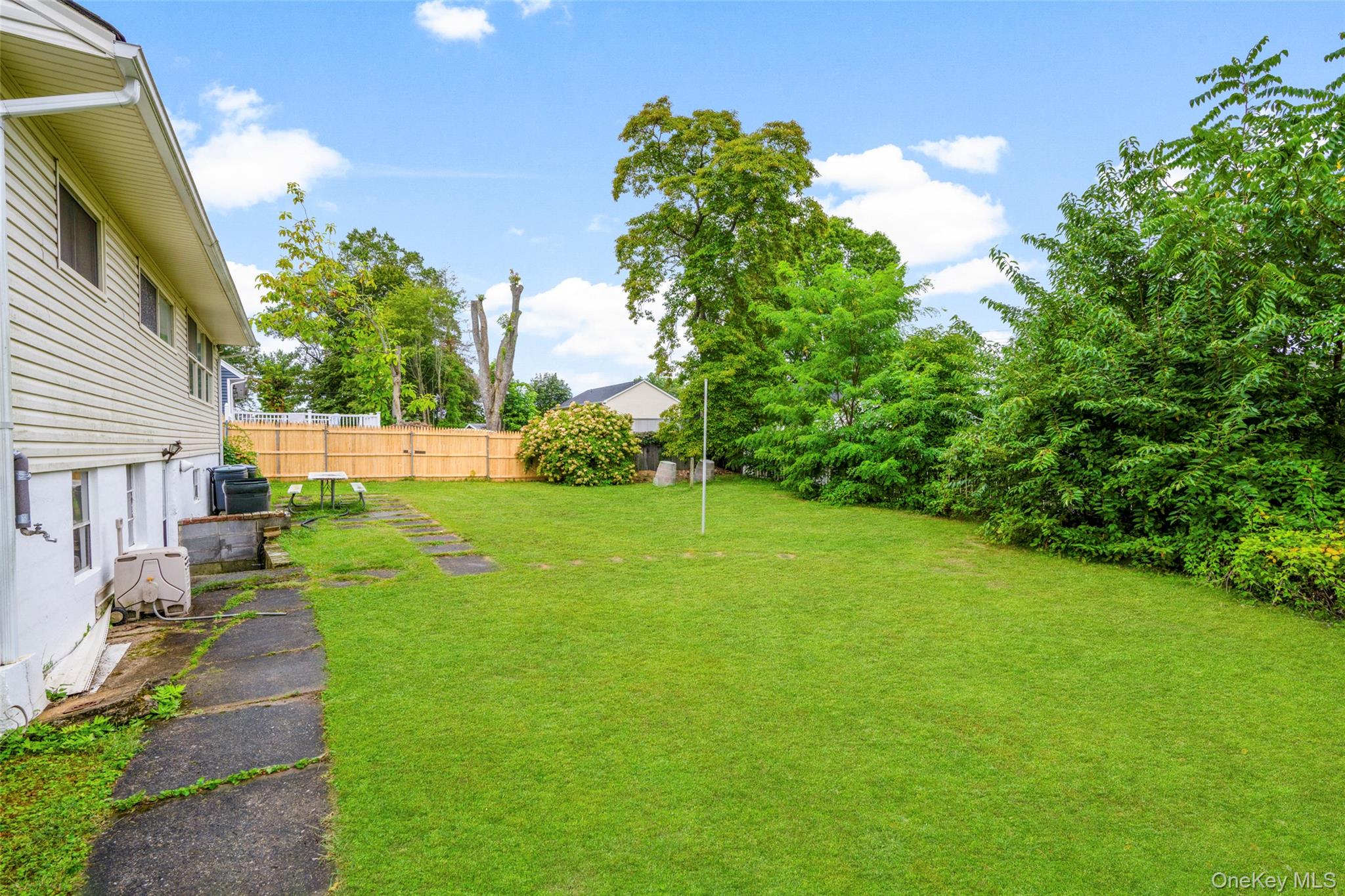 377 County Center Road, White Plains, NY 10603