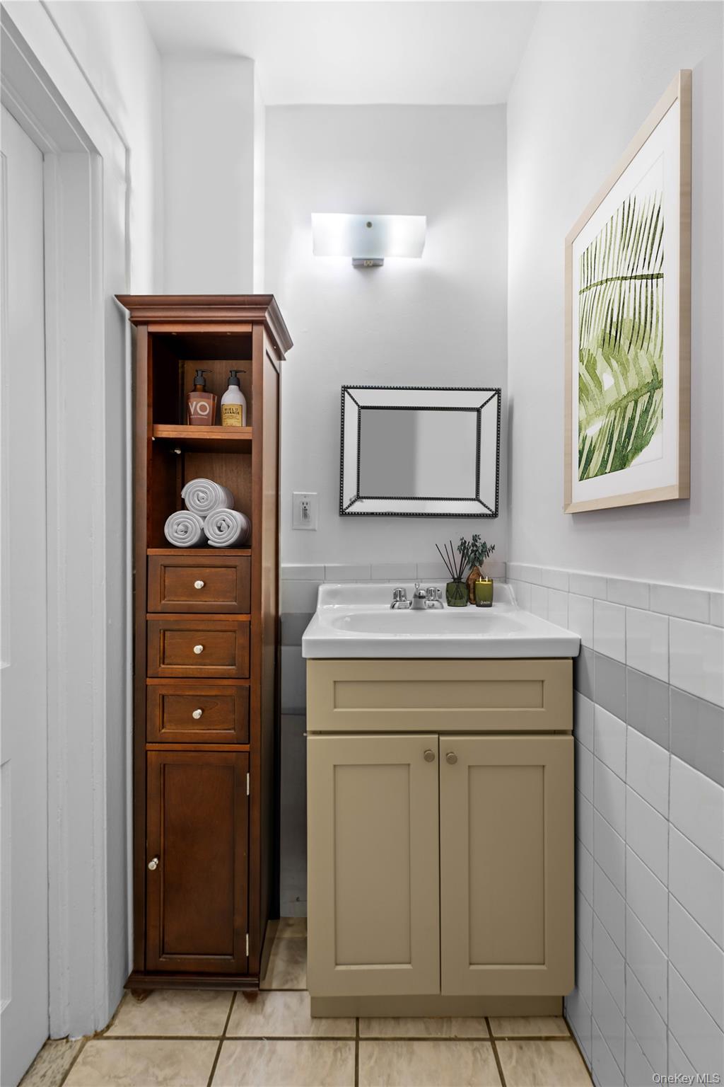 8913 85th Street, Woodhaven, NY 11421