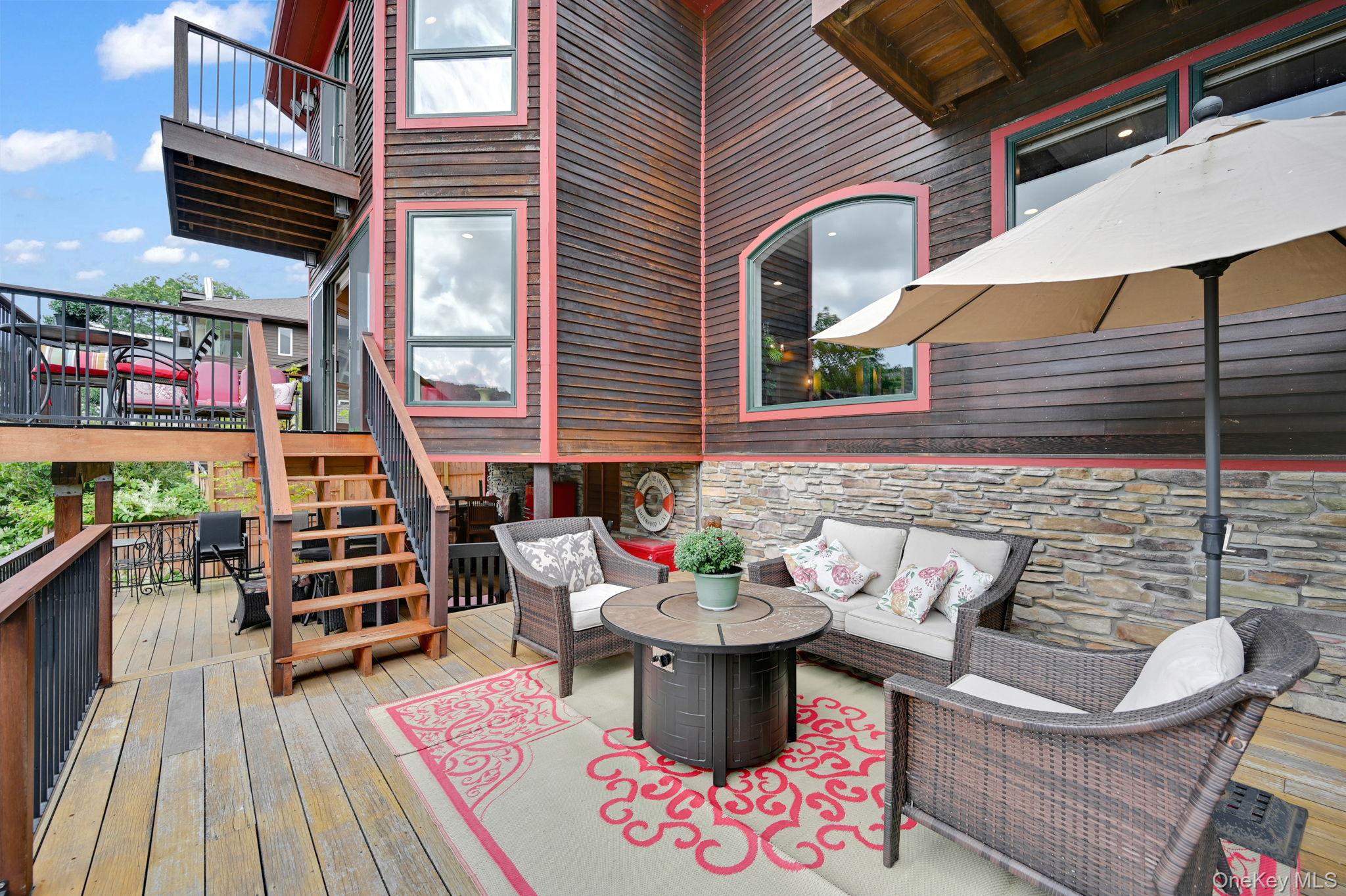 10 Van Orden Lane, Greenwood Lake, NY 10925