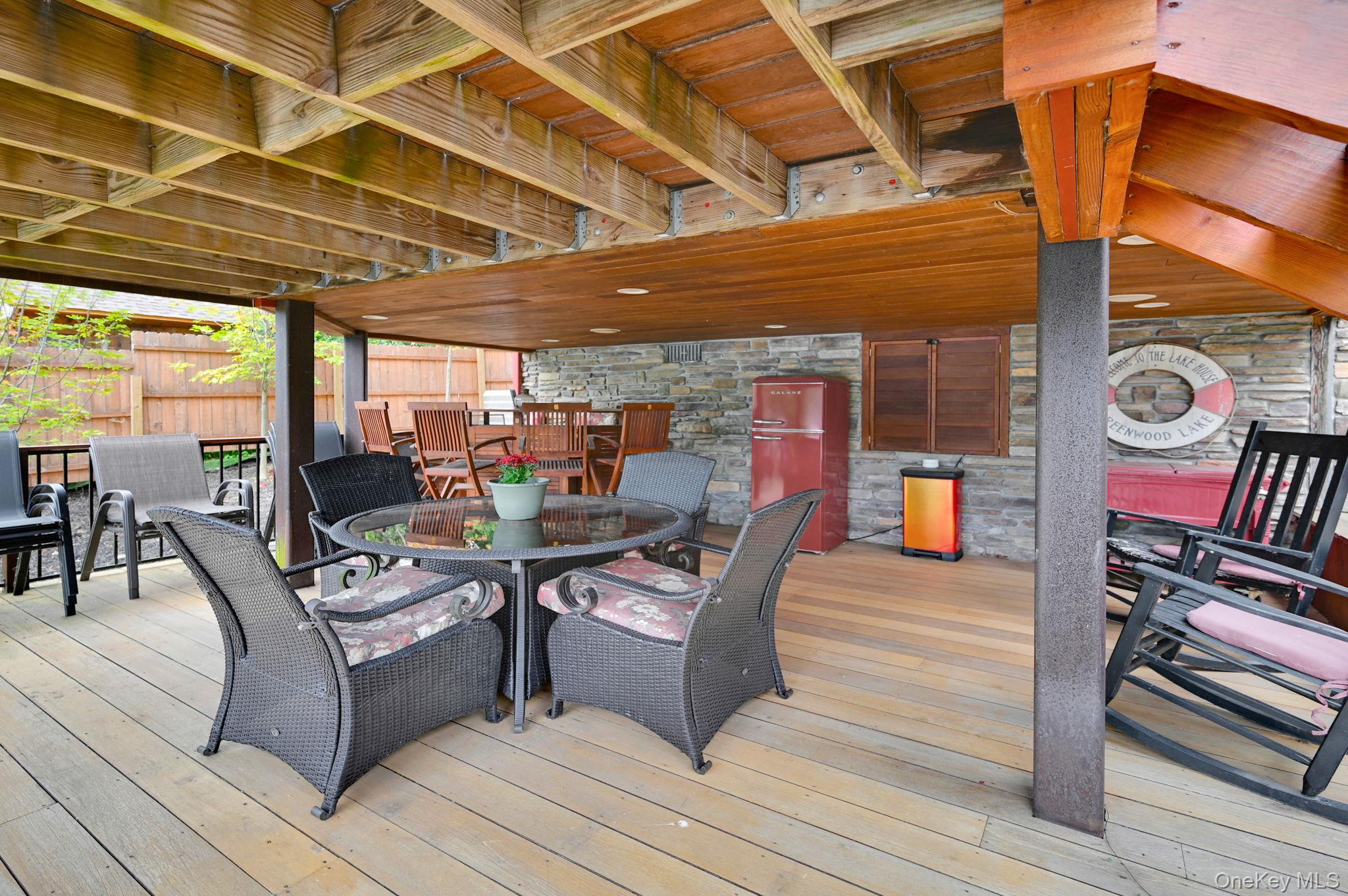 10 Van Orden Lane, Greenwood Lake, NY 10925