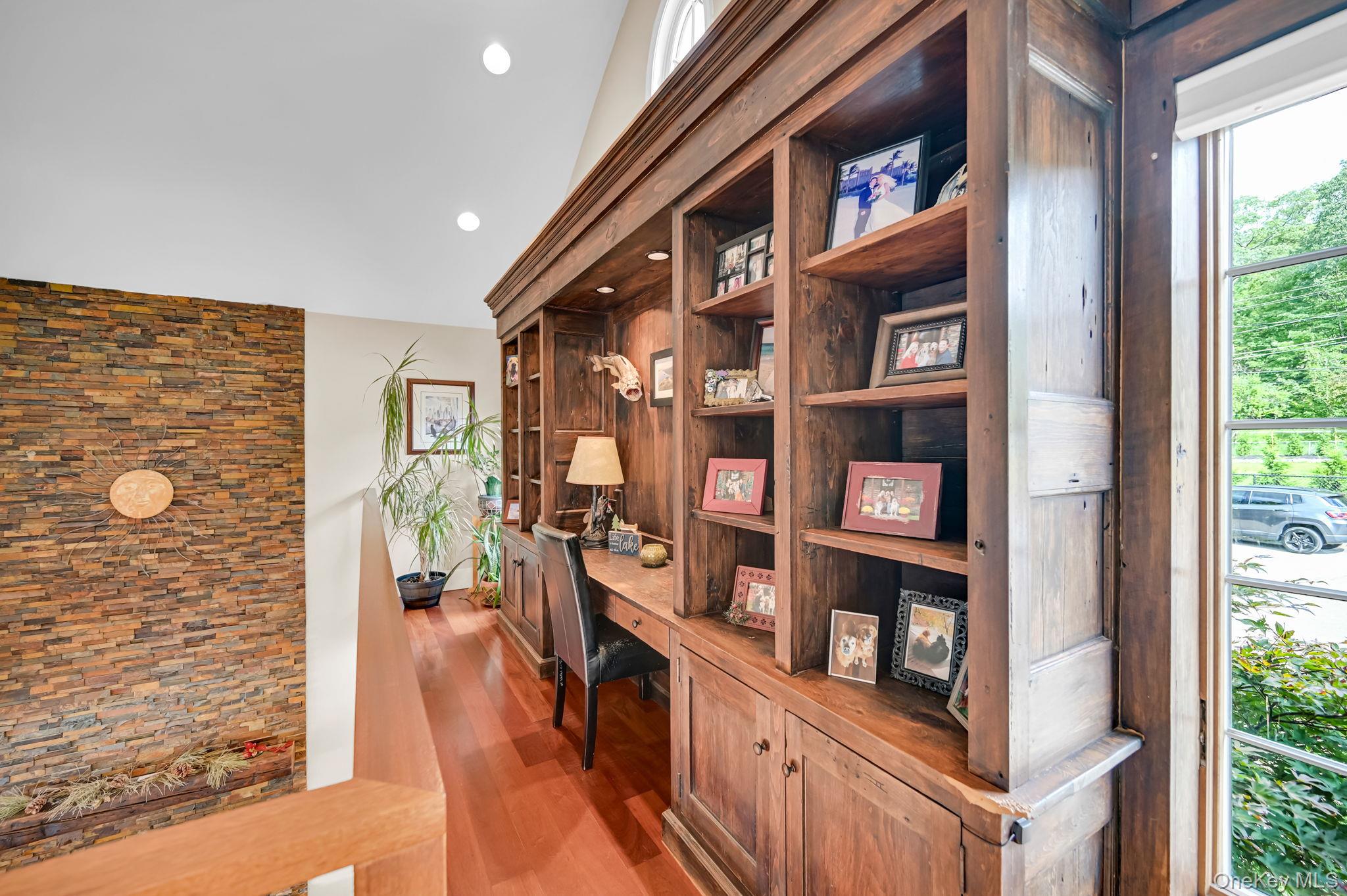 10 Van Orden Lane, Greenwood Lake, NY 10925