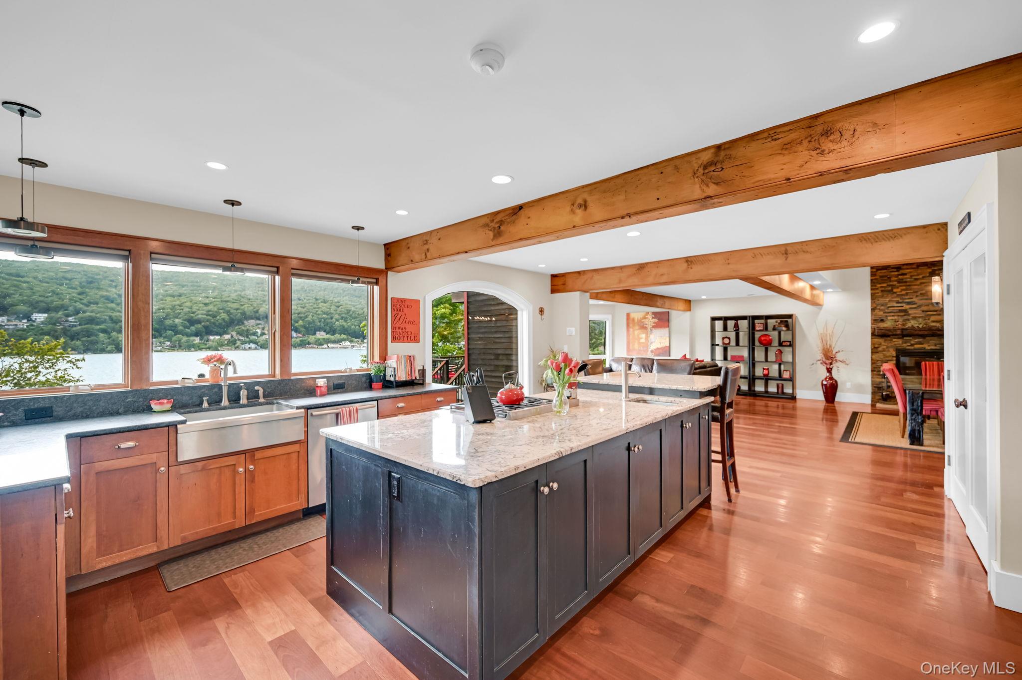 10 Van Orden Lane, Greenwood Lake, NY 10925