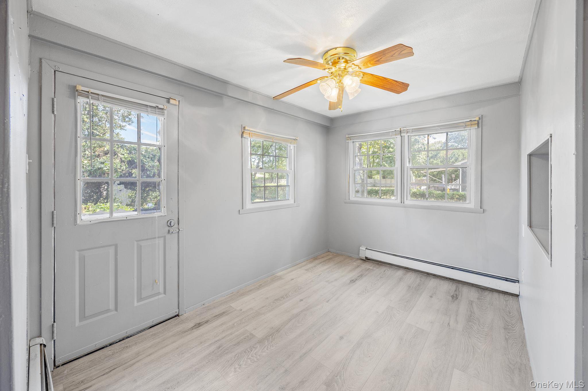 37 Bailey Avenue, Bay Shore, NY 11706