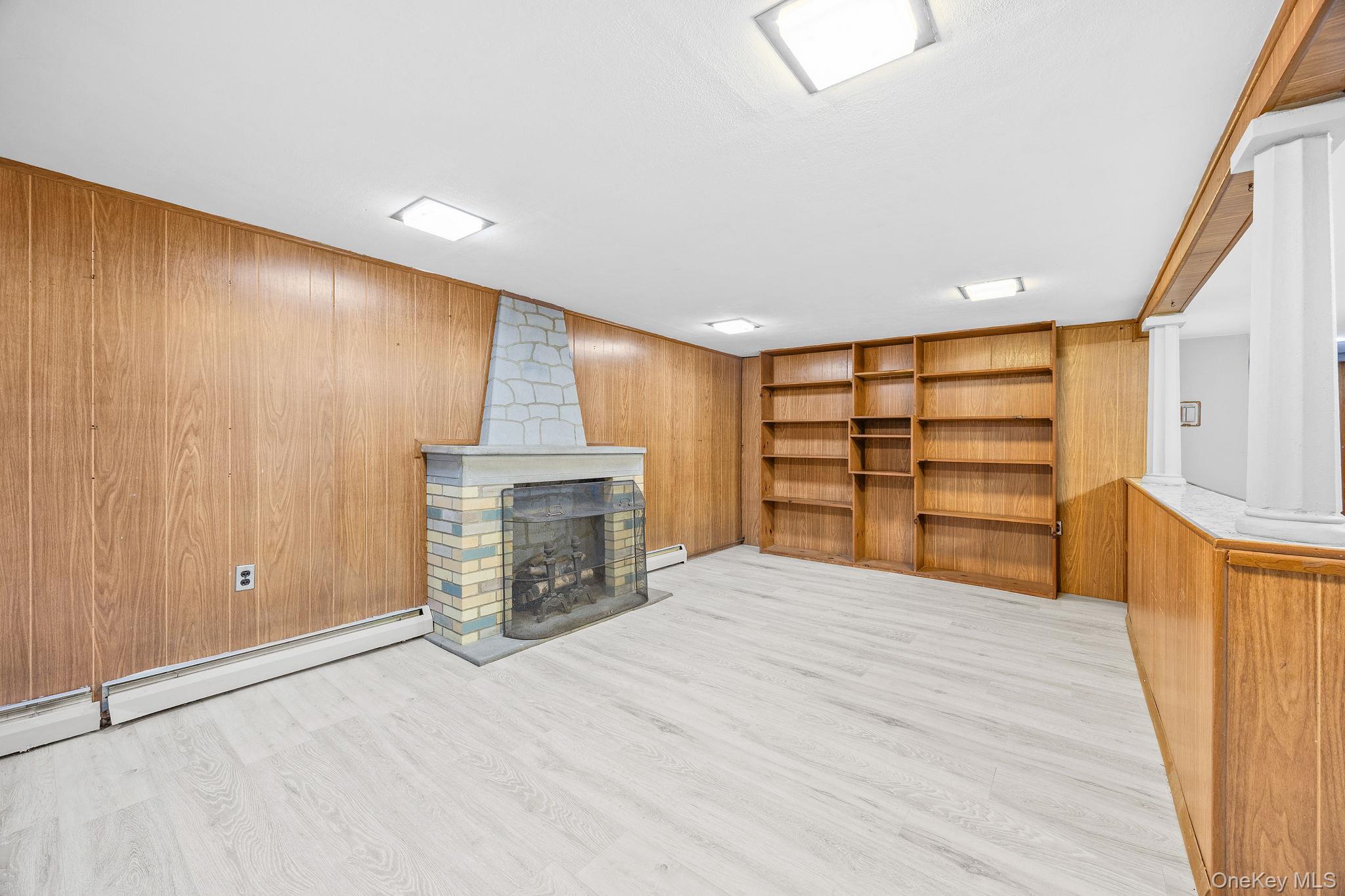 37 Bailey Avenue, Bay Shore, NY 11706