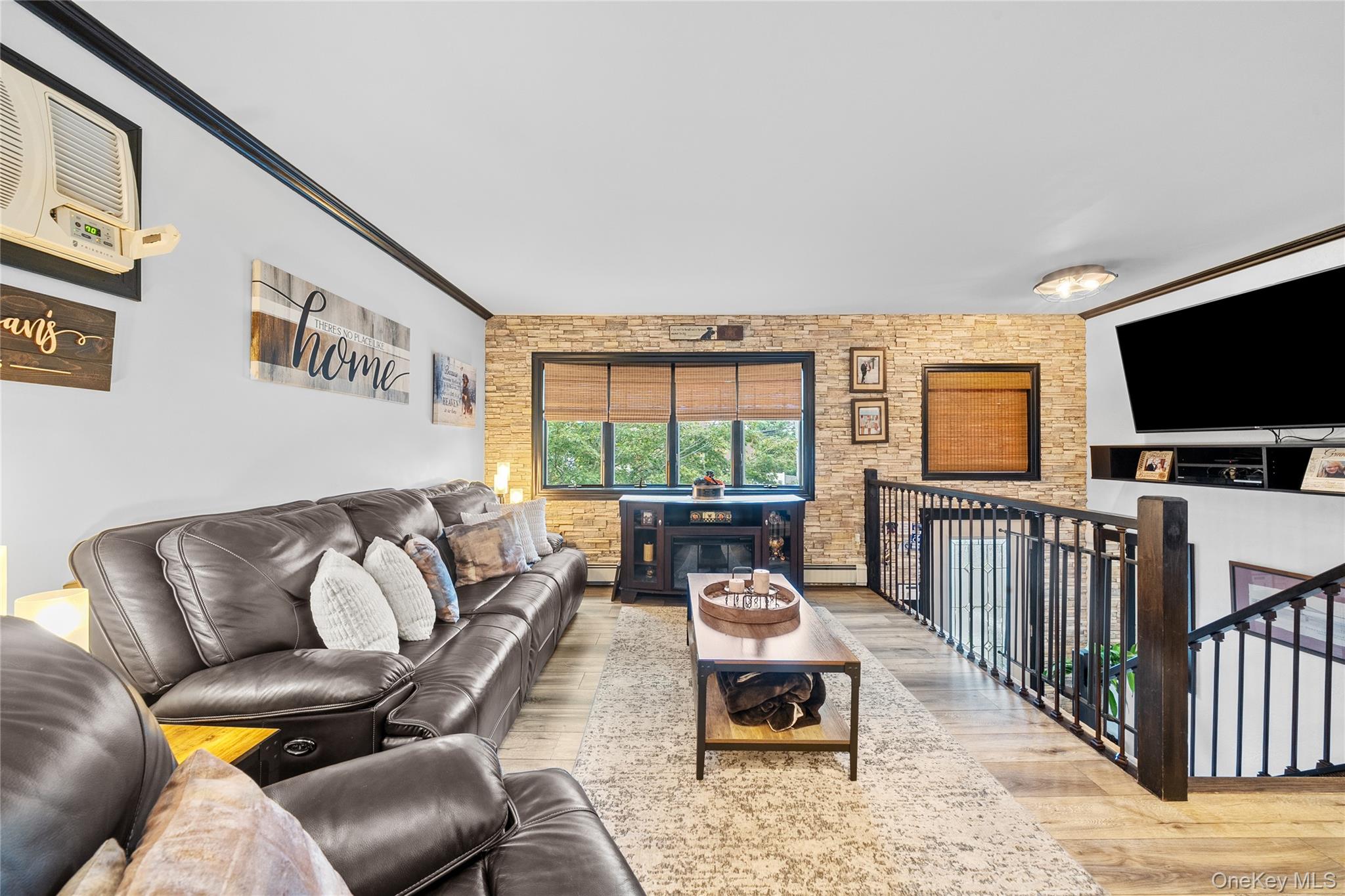 209 28th Street, Lindenhurst, NY 11757