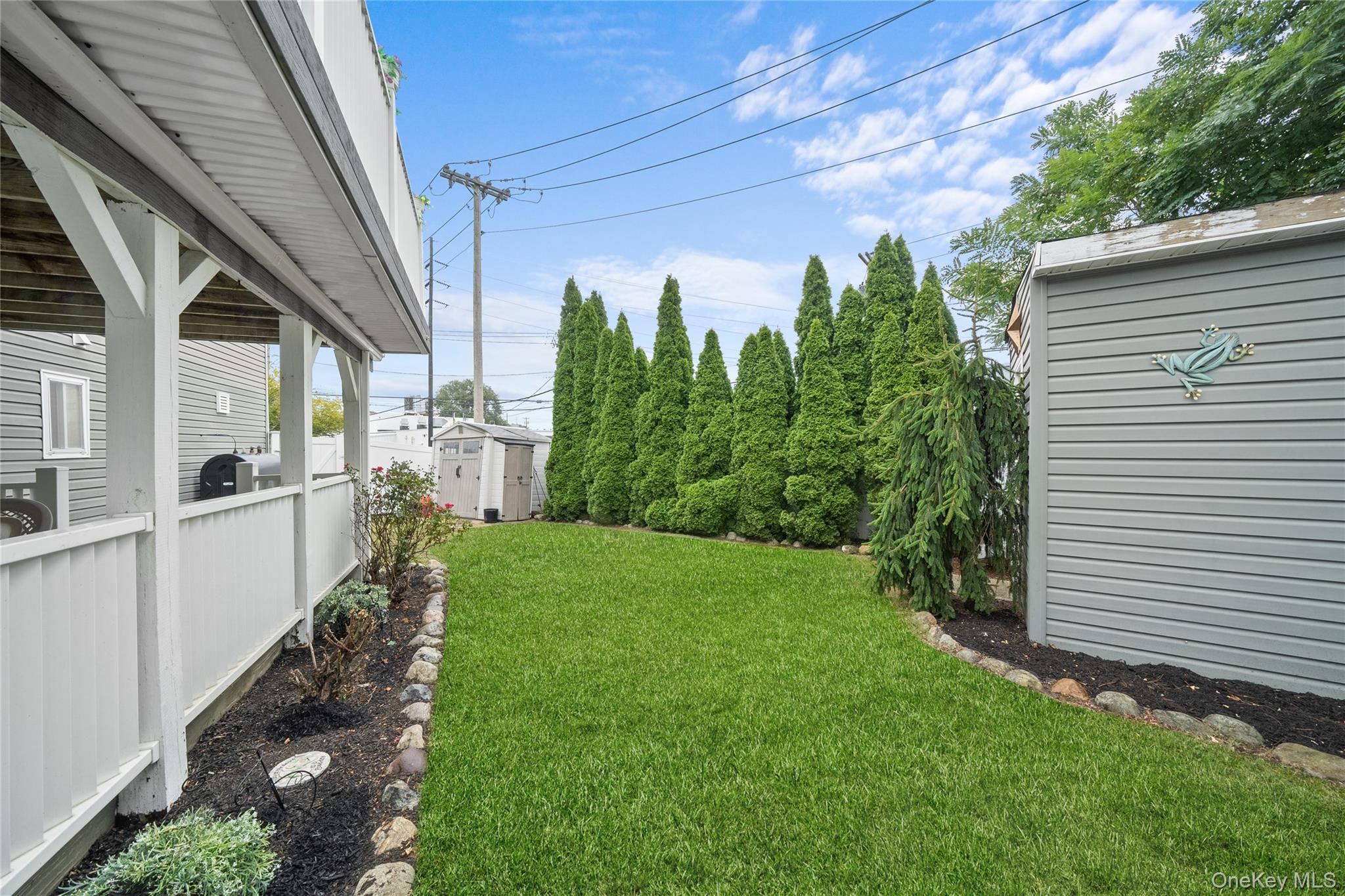 209 28th Street, Lindenhurst, NY 11757