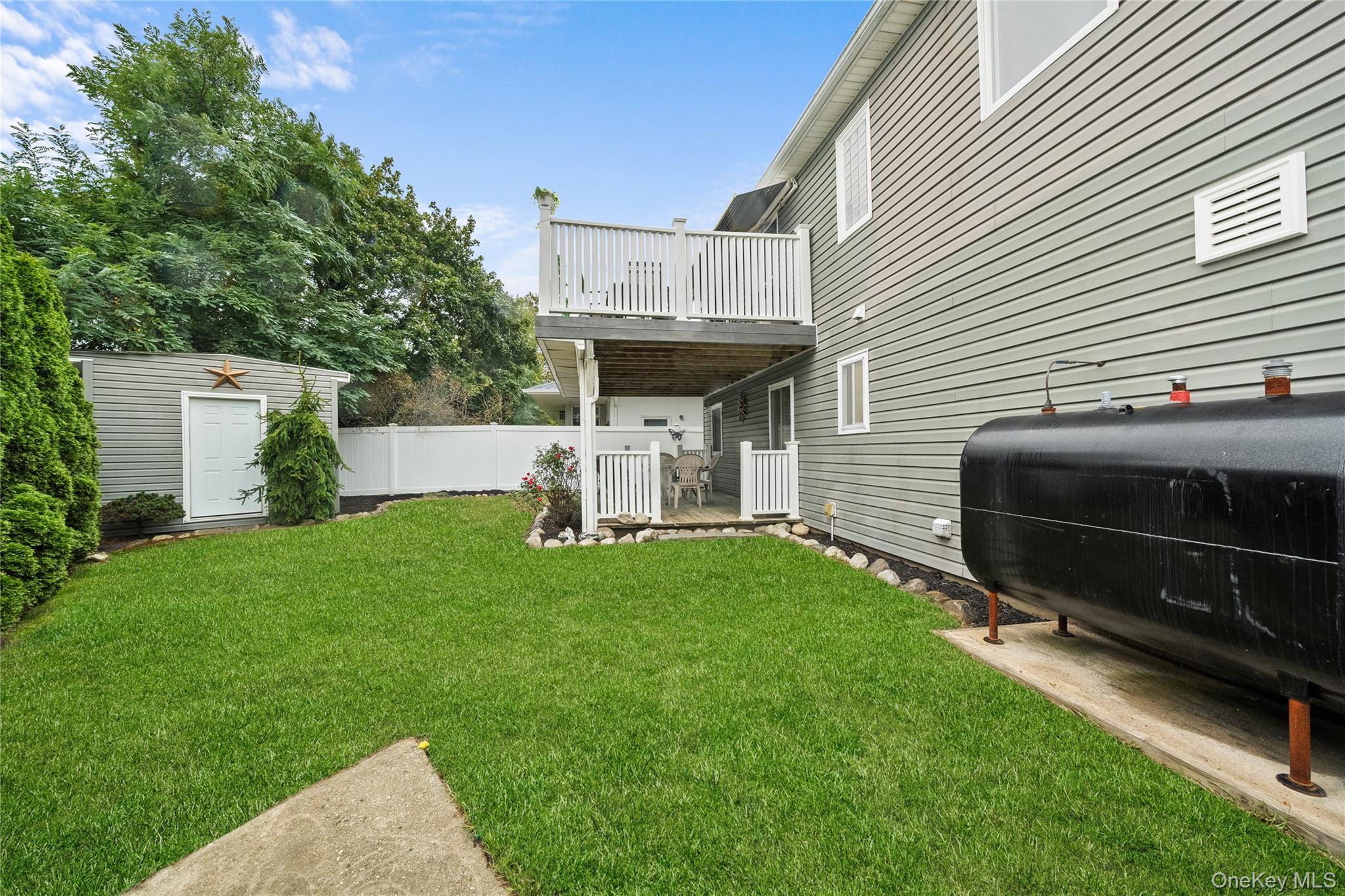 209 28th Street, Lindenhurst, NY 11757