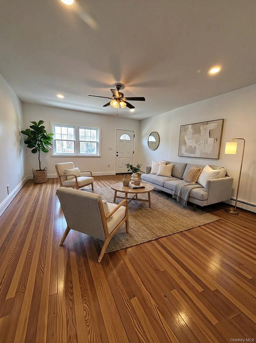 94 Lockman Avenue, Staten Island, NY 10303