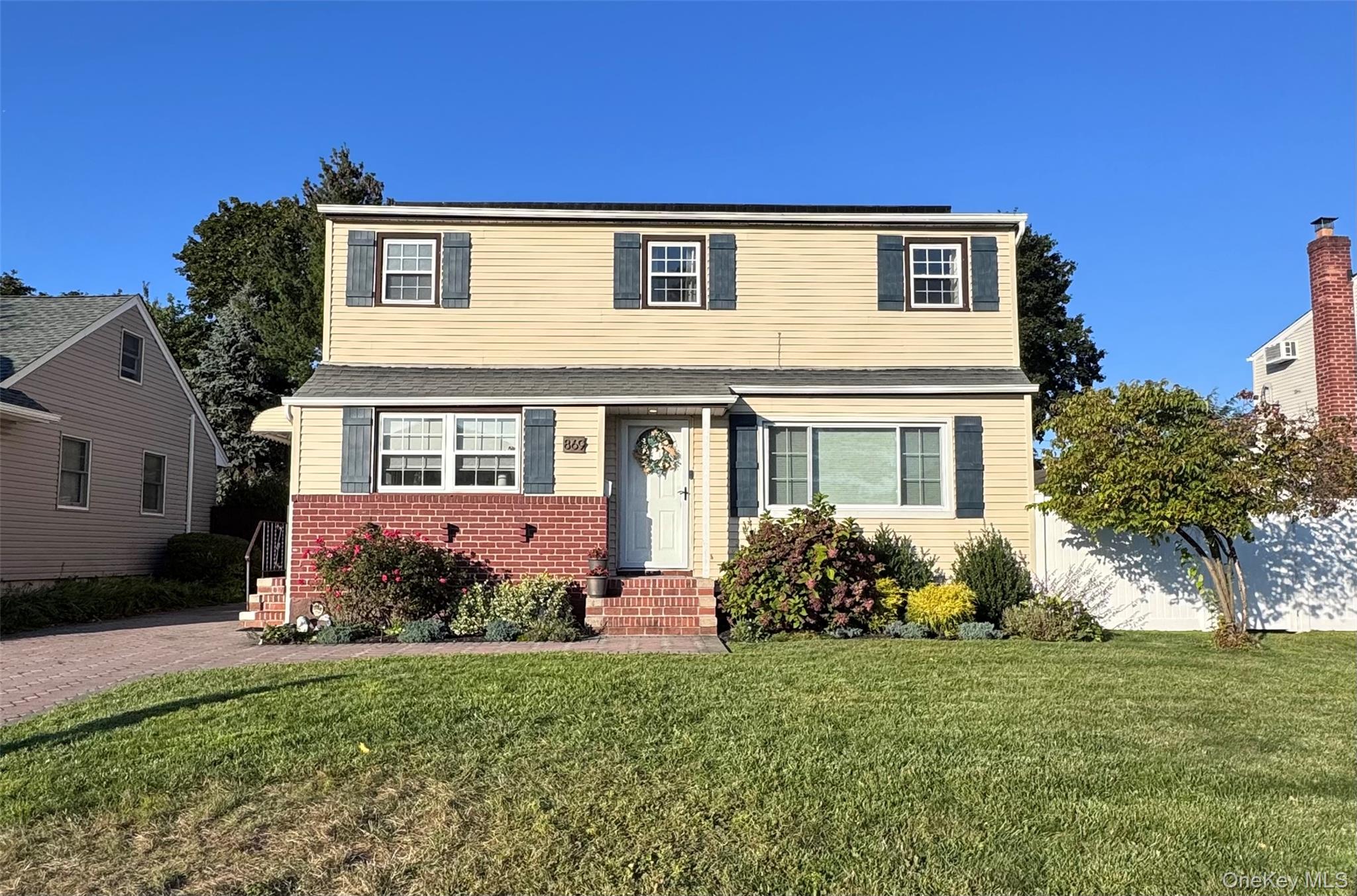 869 Jay Drive, Wantagh, NY 11793