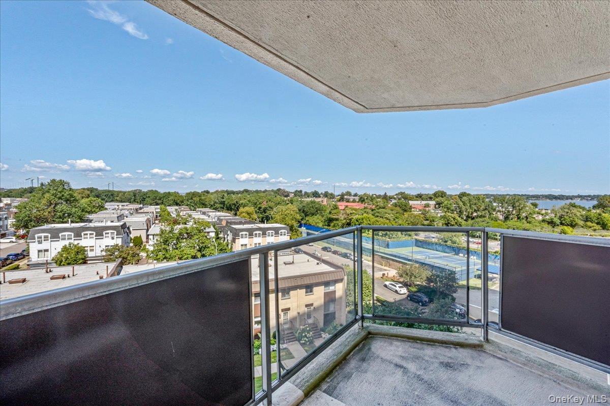 17-85 215th Street # 6A, Bayside, NY 11360