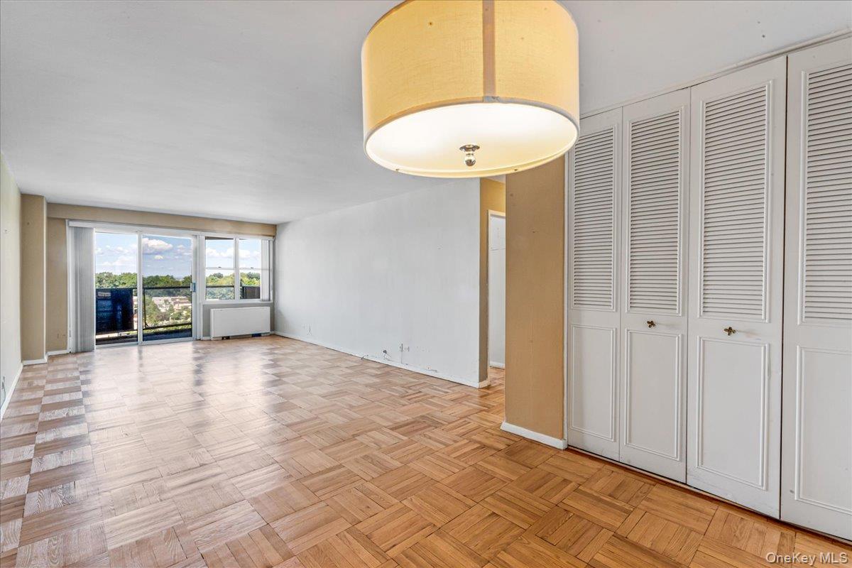 17-85 215th Street # 6A, Bayside, NY 11360