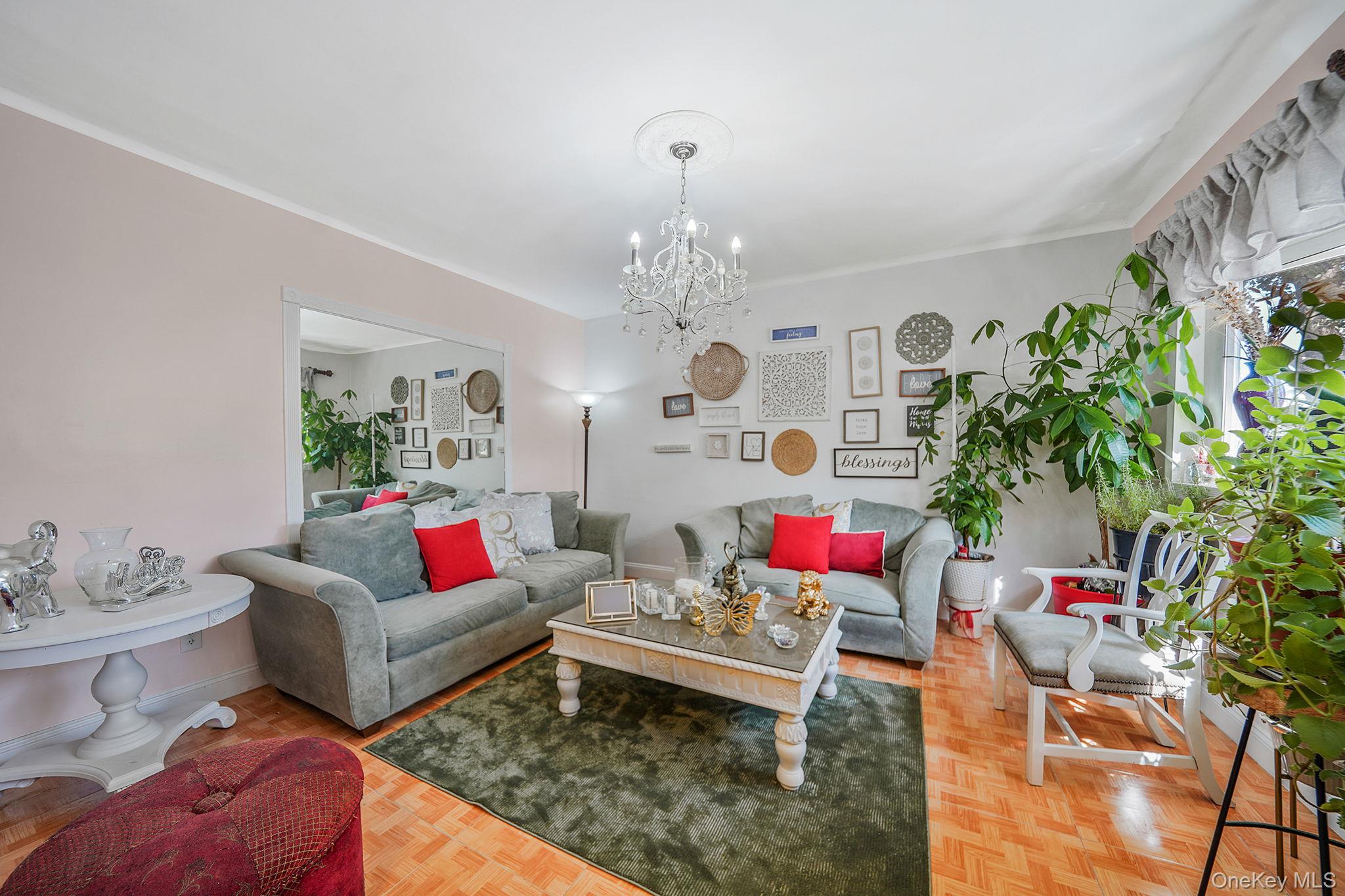 91-26 110th Street, Richmond Hill, NY 11418