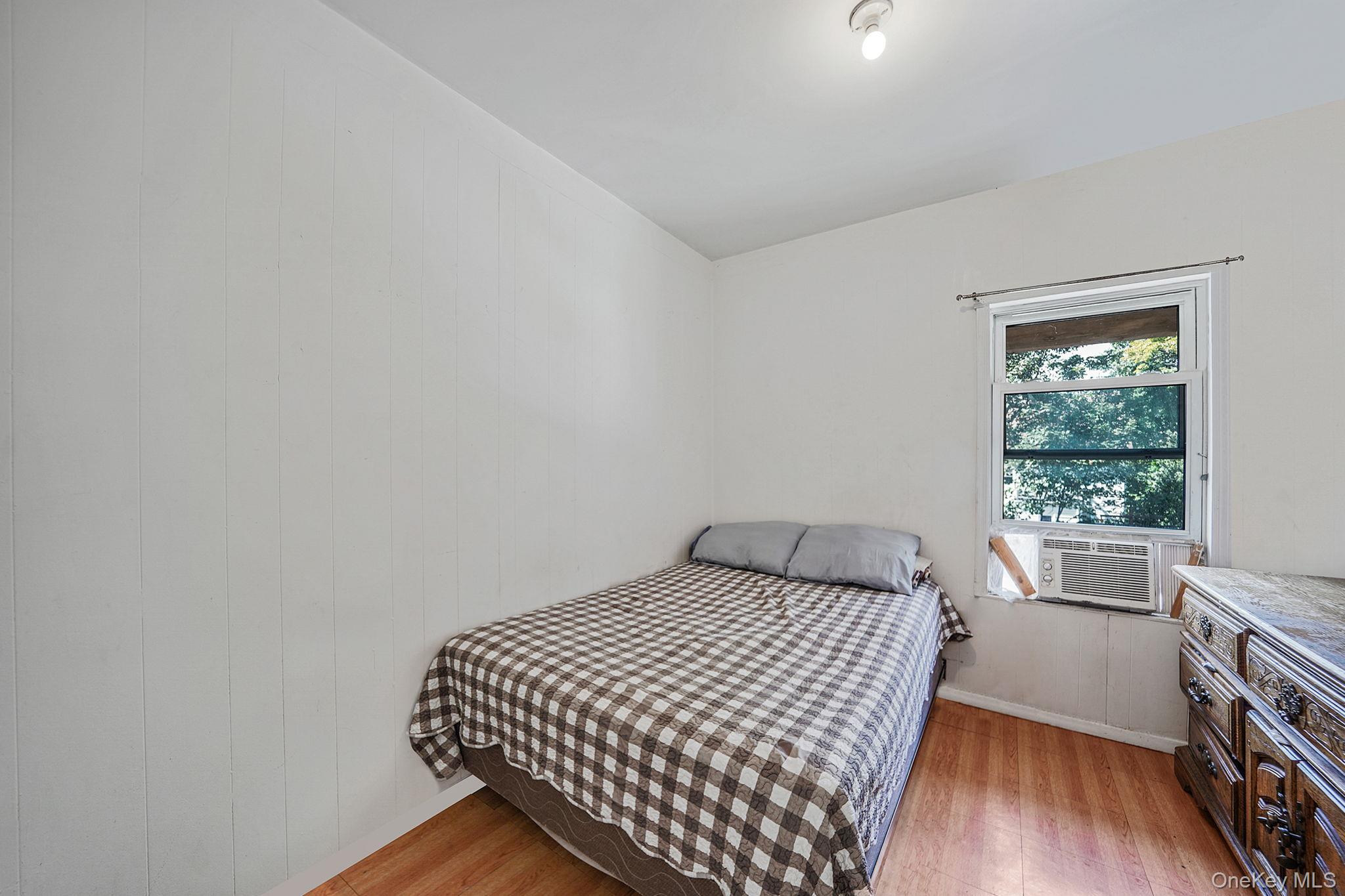 91-26 110th Street, Richmond Hill, NY 11418