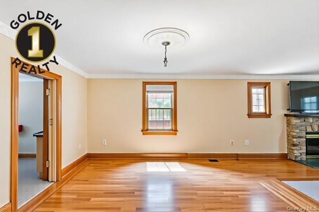 6324 Alderton Street, Rego Park, NY 11374