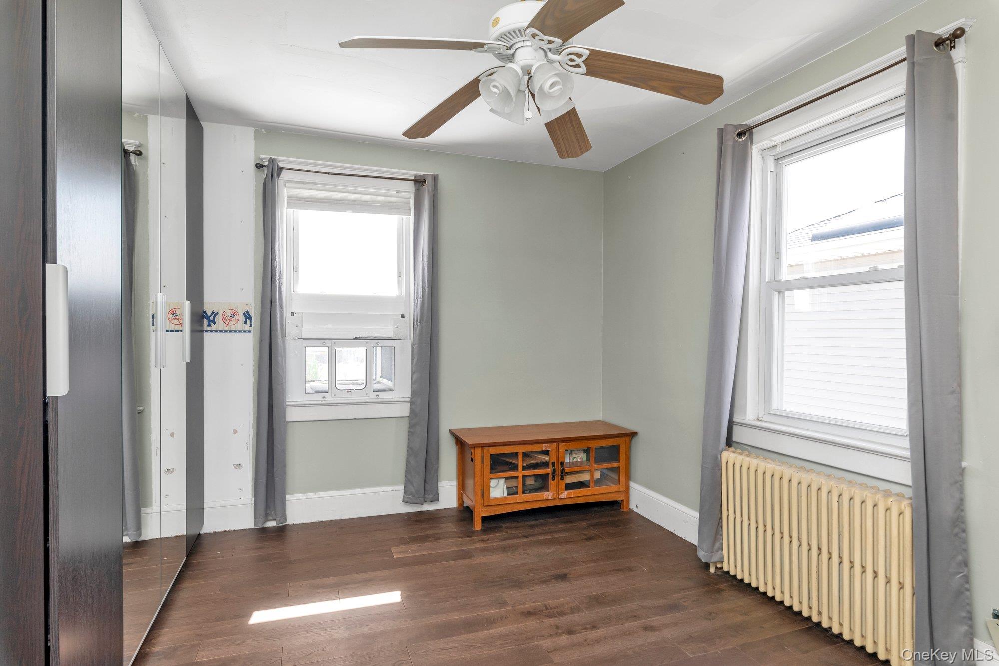 33 Notre Dame Avenue, Hicksville, NY 11801