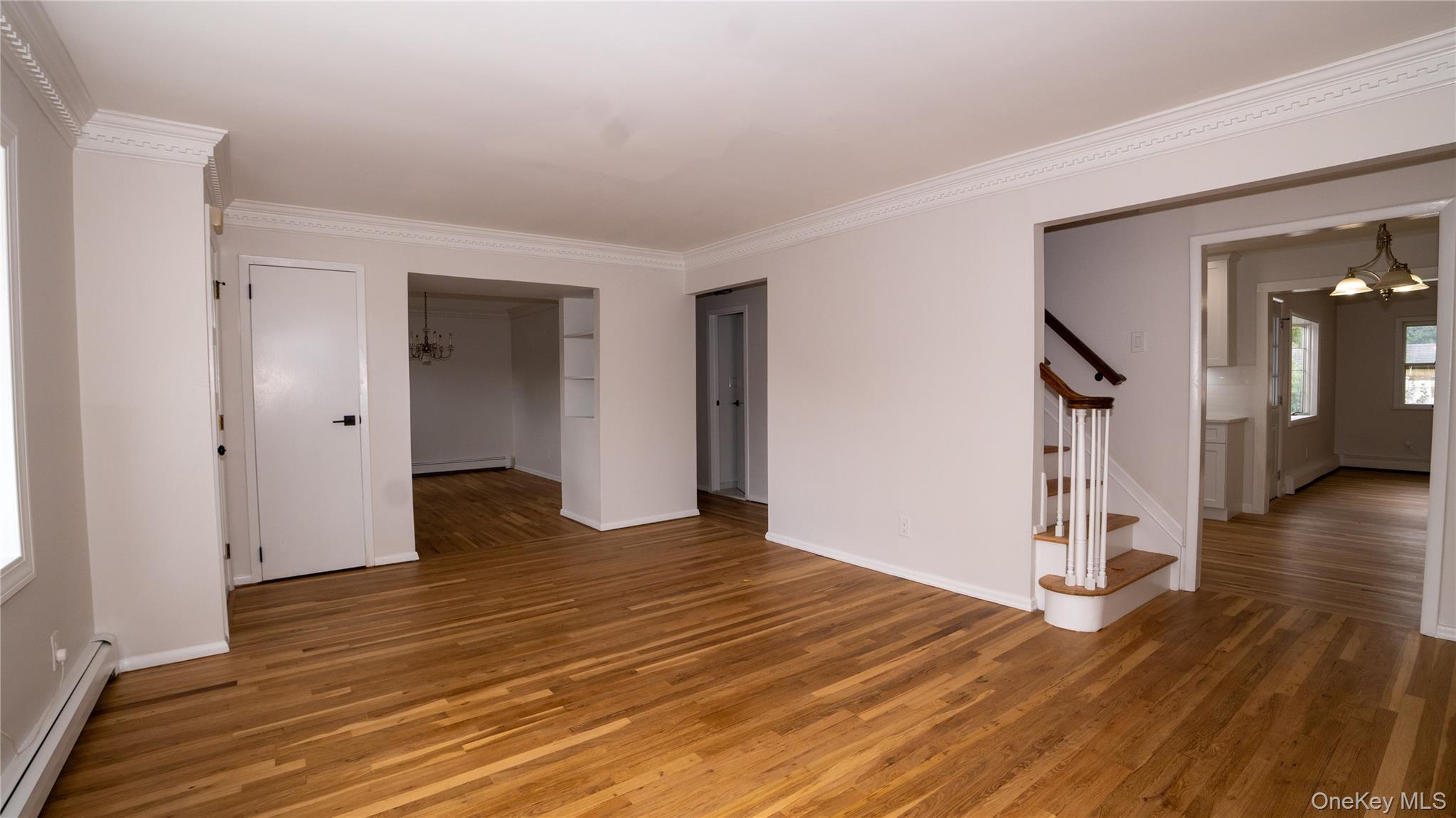 362 Violet Street, Massapequa Park, NY 11762