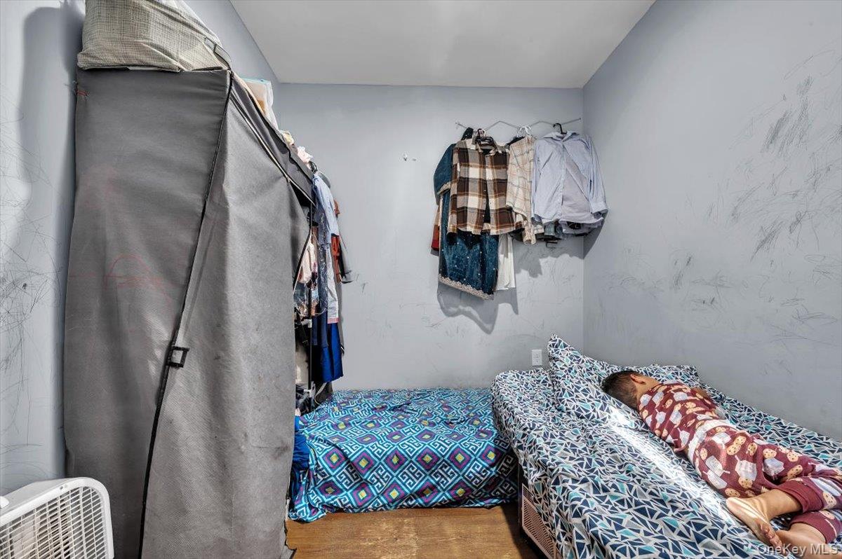 9568 115th Street, Richmond Hill S., NY 11419