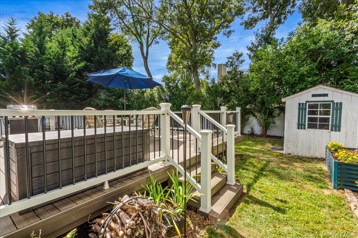 3 Massey Court, Huntington, NY 11743