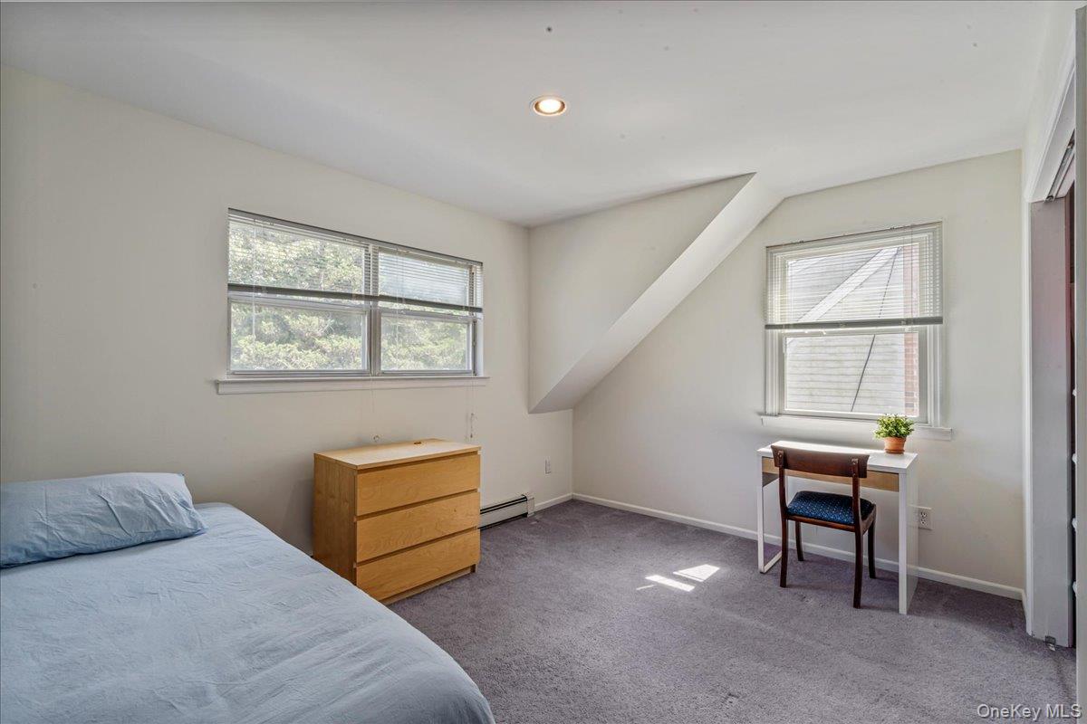 3 Massey Court, Huntington, NY 11743