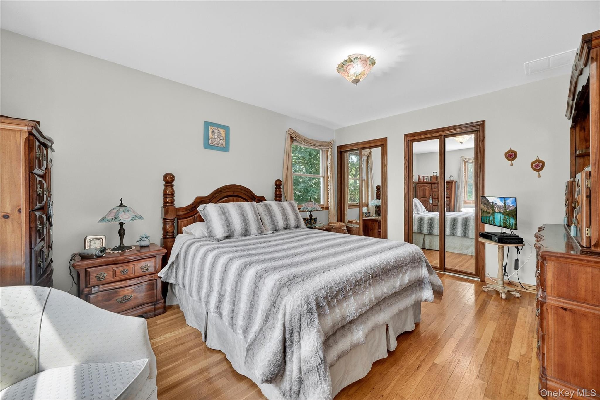 99 Spencer Drive, New Rochelle, NY 10801