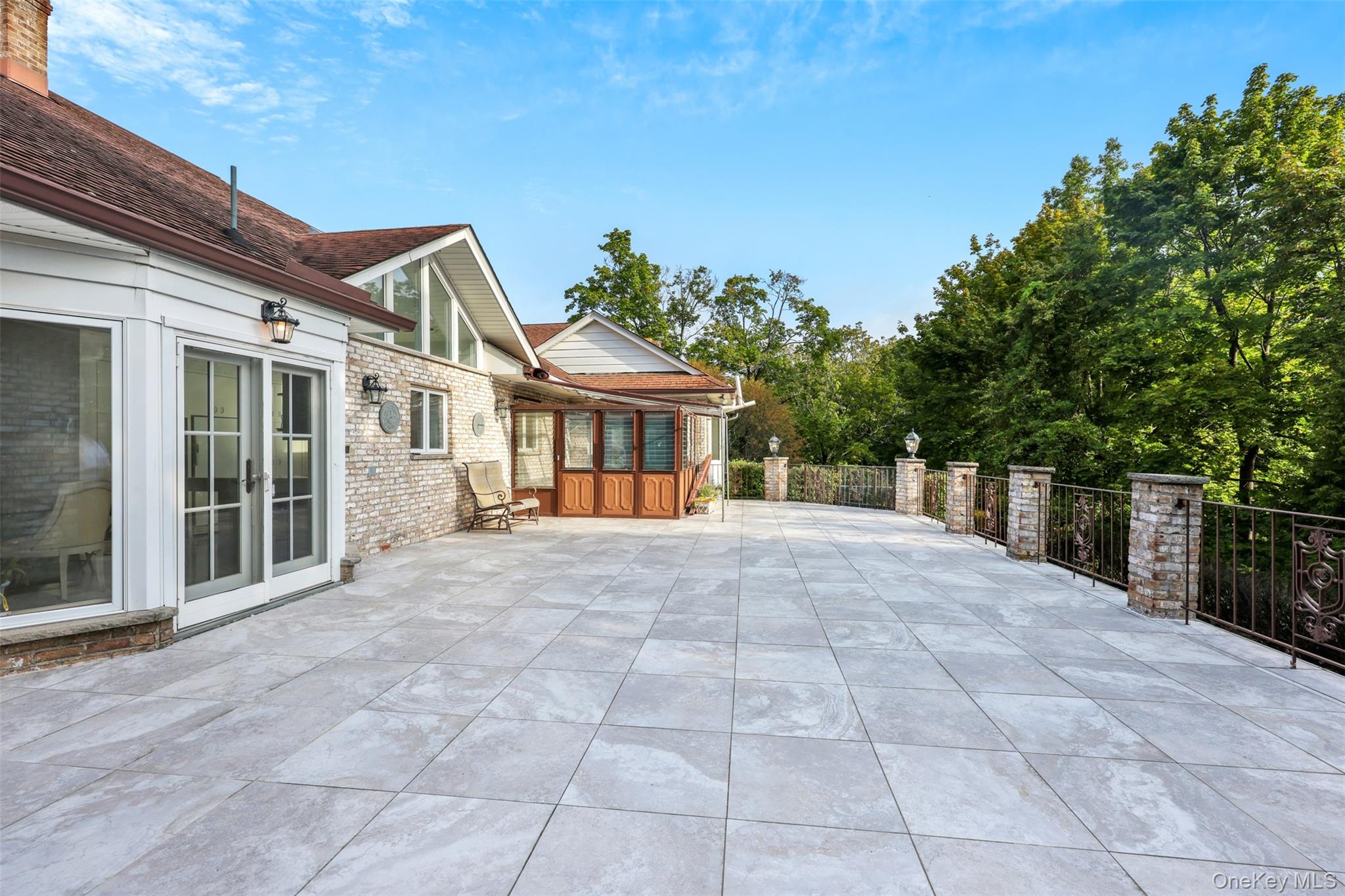 305 S Grandview Avenue, Monsey, NY 10952