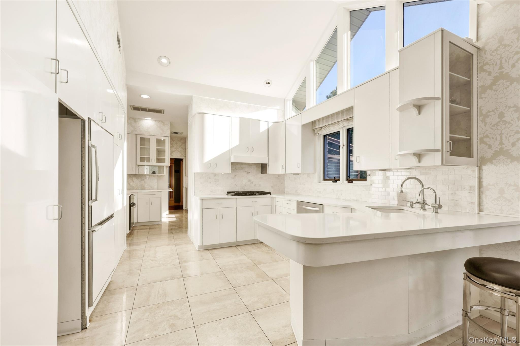 305 S Grandview Avenue, Monsey, NY 10952