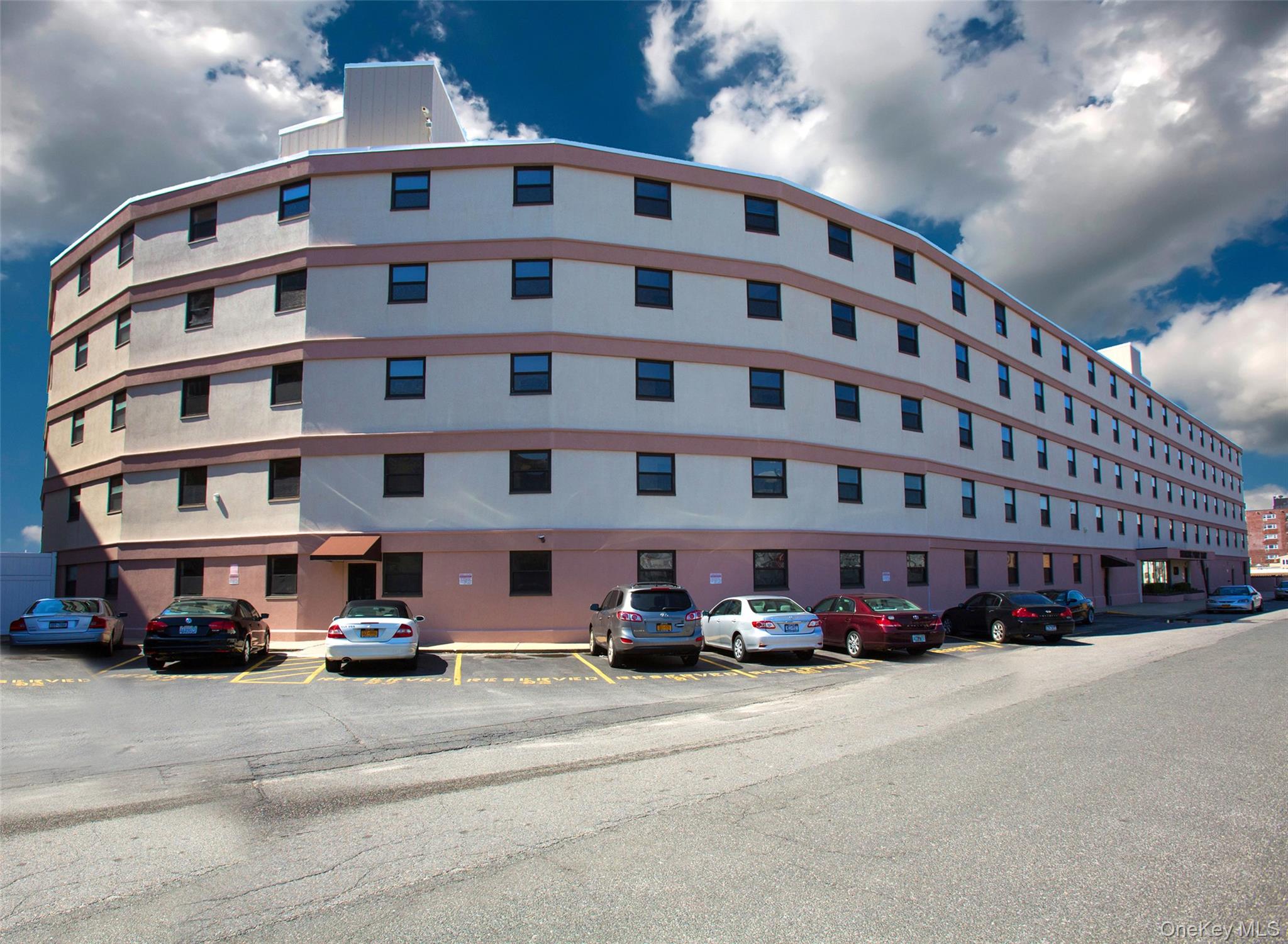 830 Shore Road # 3E, Long Beach, NY 11561