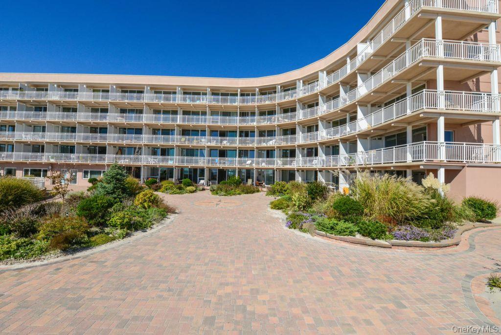 830 Shore Road # 3E, Long Beach, NY 11561