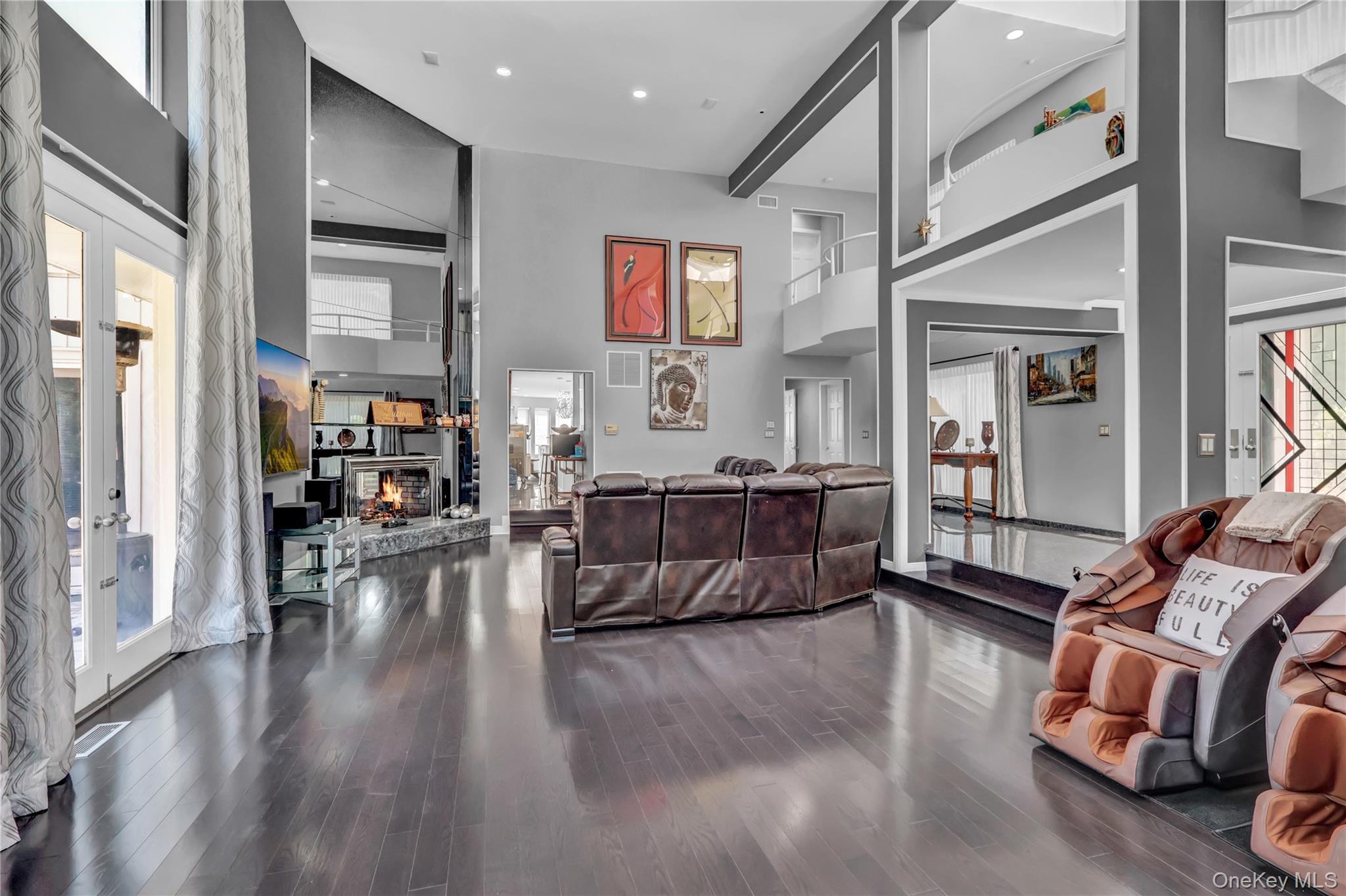 83 Cliff Road, Port Jefferson, NY 11777