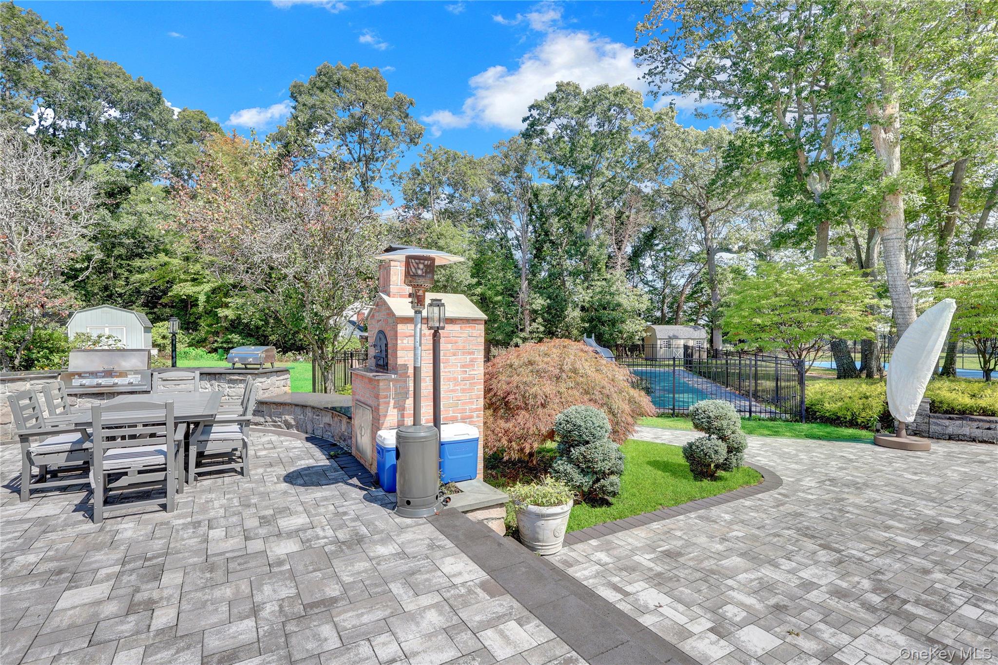 83 Cliff Road, Port Jefferson, NY 11777