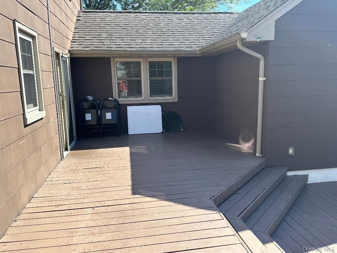 611 Asharoken Boulevard, Bay Shore, NY 11706