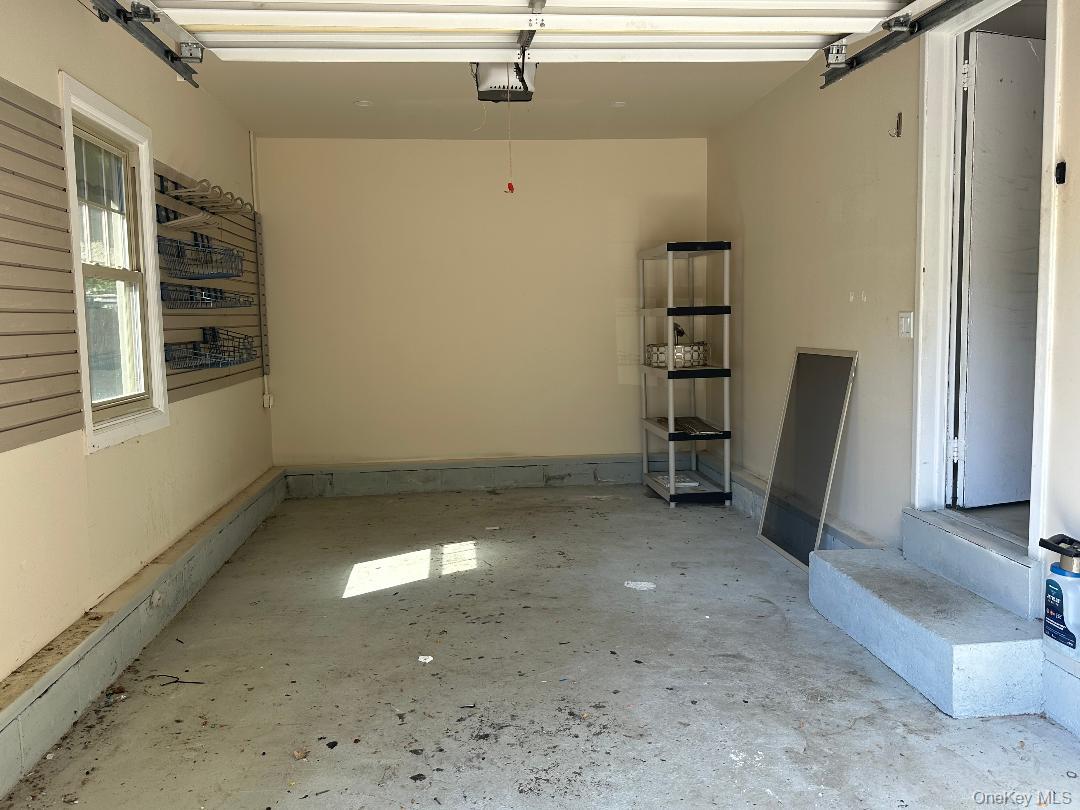 611 Asharoken Boulevard, Bay Shore, NY 11706