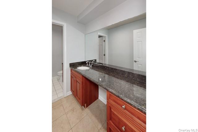 330 Lake Pointe Drive # 330, Middle Island, NY 11953