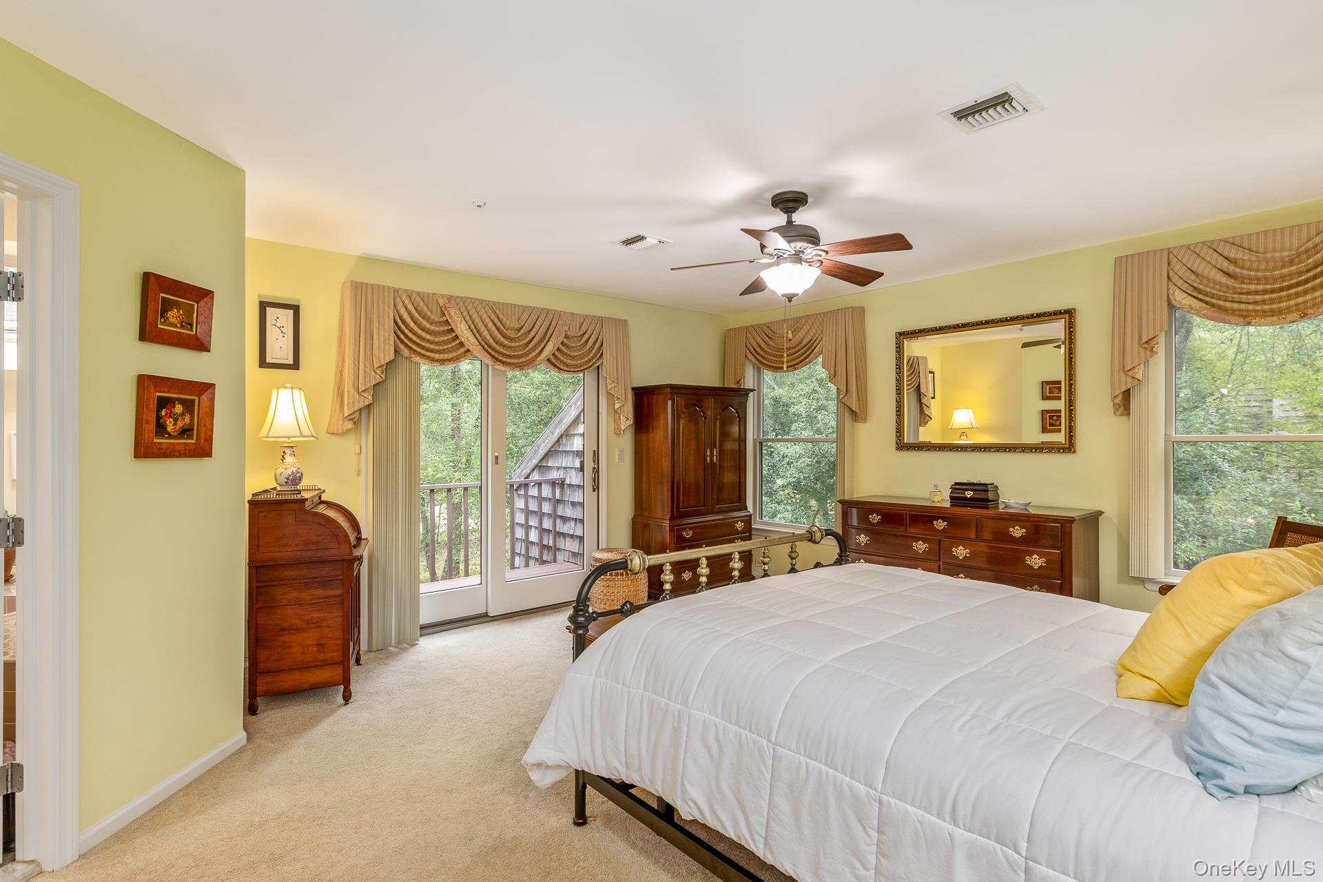 204 Pepperidge Lake Road, Eastport, NY 11941