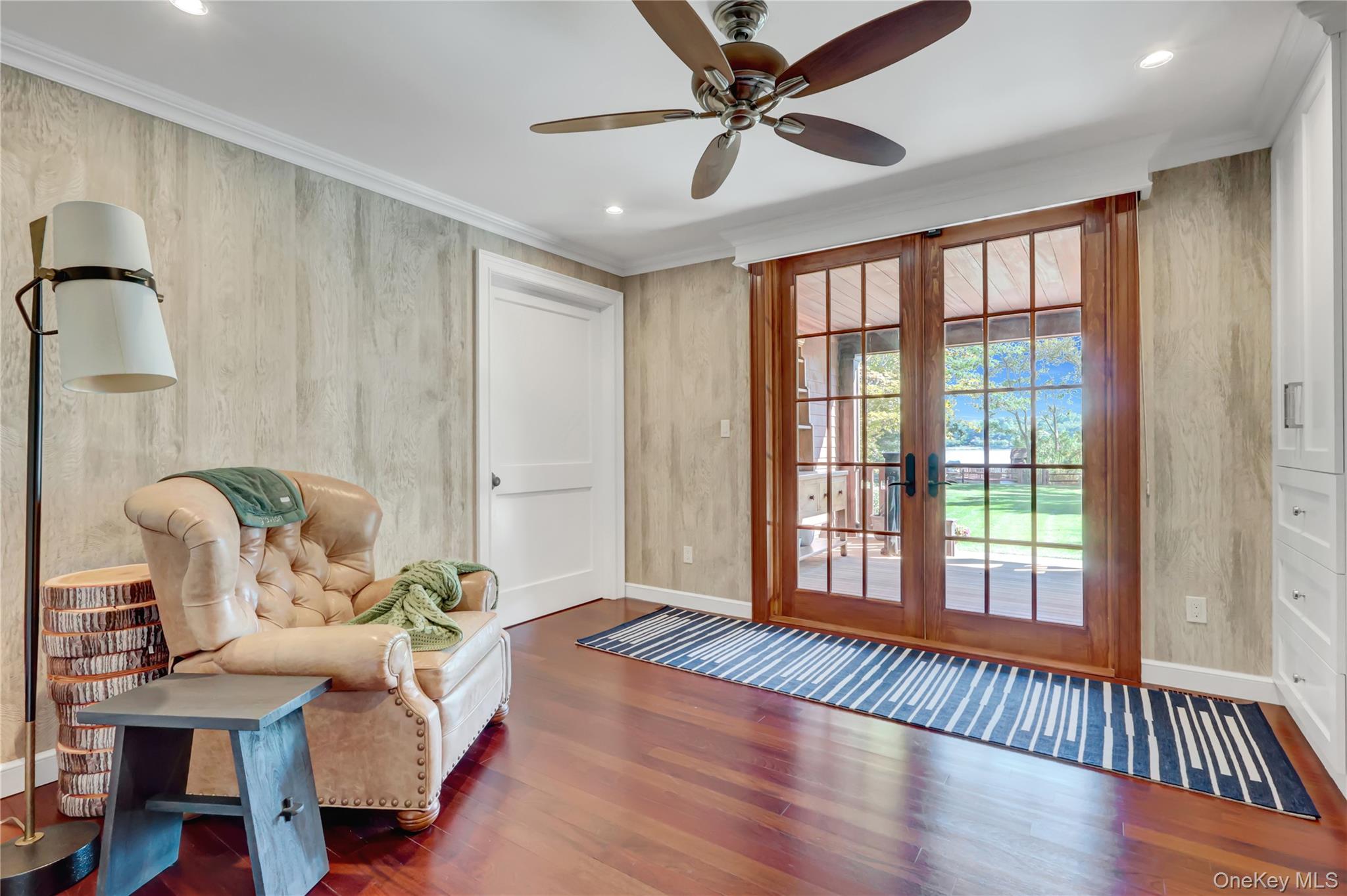 63 Dyke Road, Setauket, NY 11733